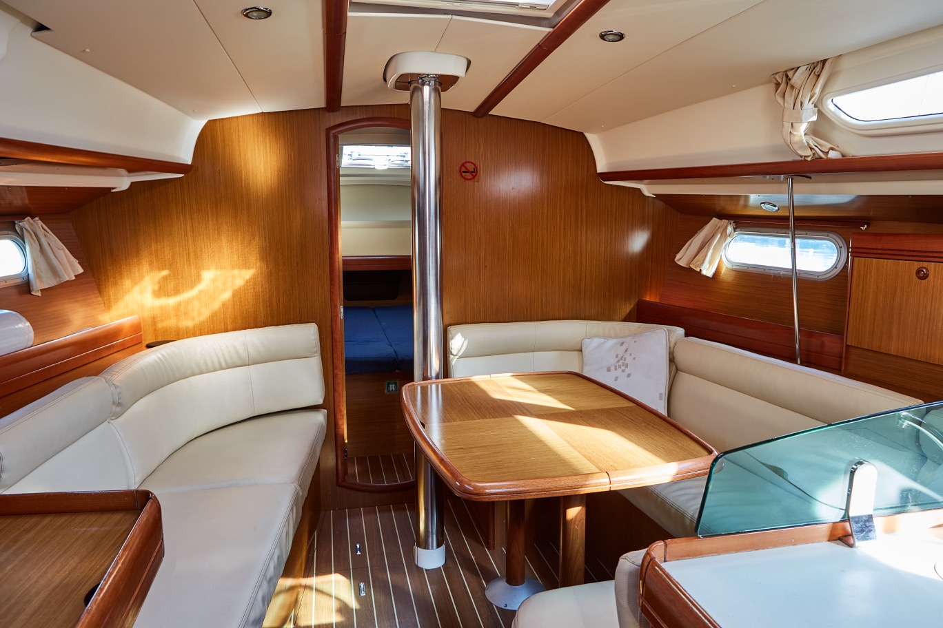 Sun Odyssey 39i — photo 12