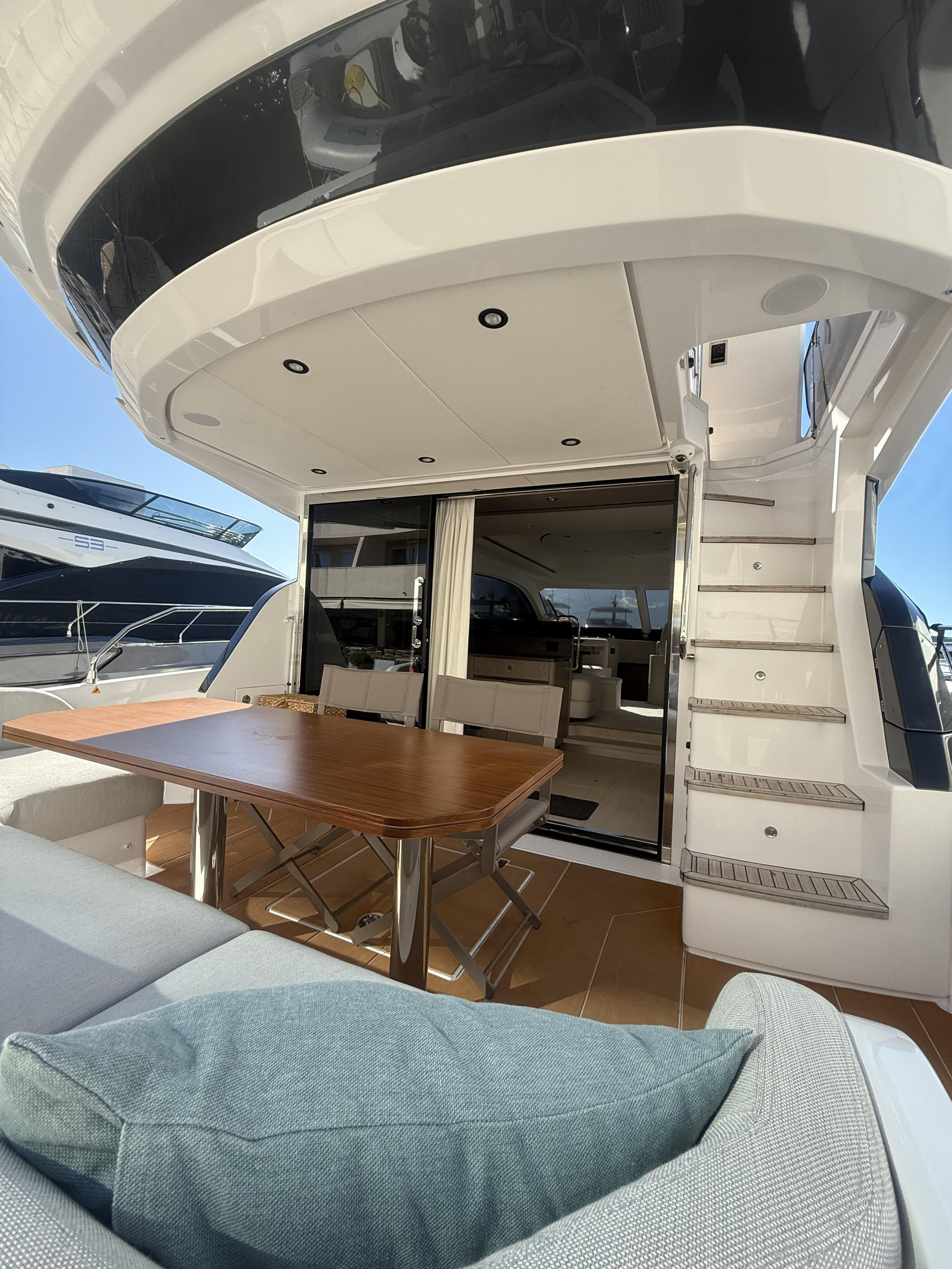 Azimut 53 Fly — photo 4