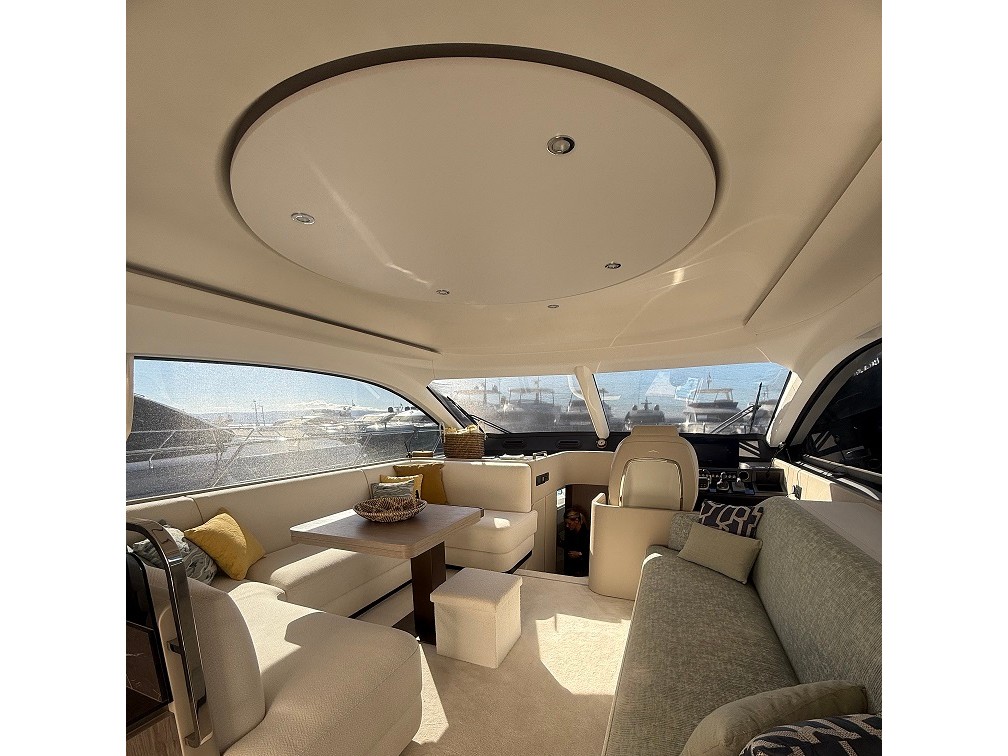 Azimut 53 Fly — photo 8