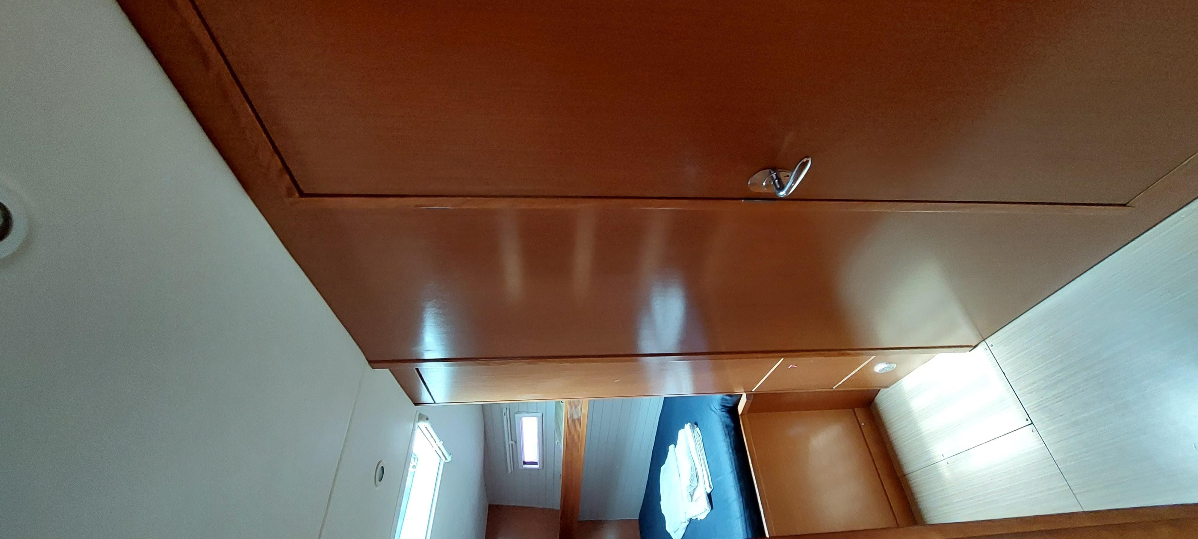 Bavaria 55 Cruiser — photo 12