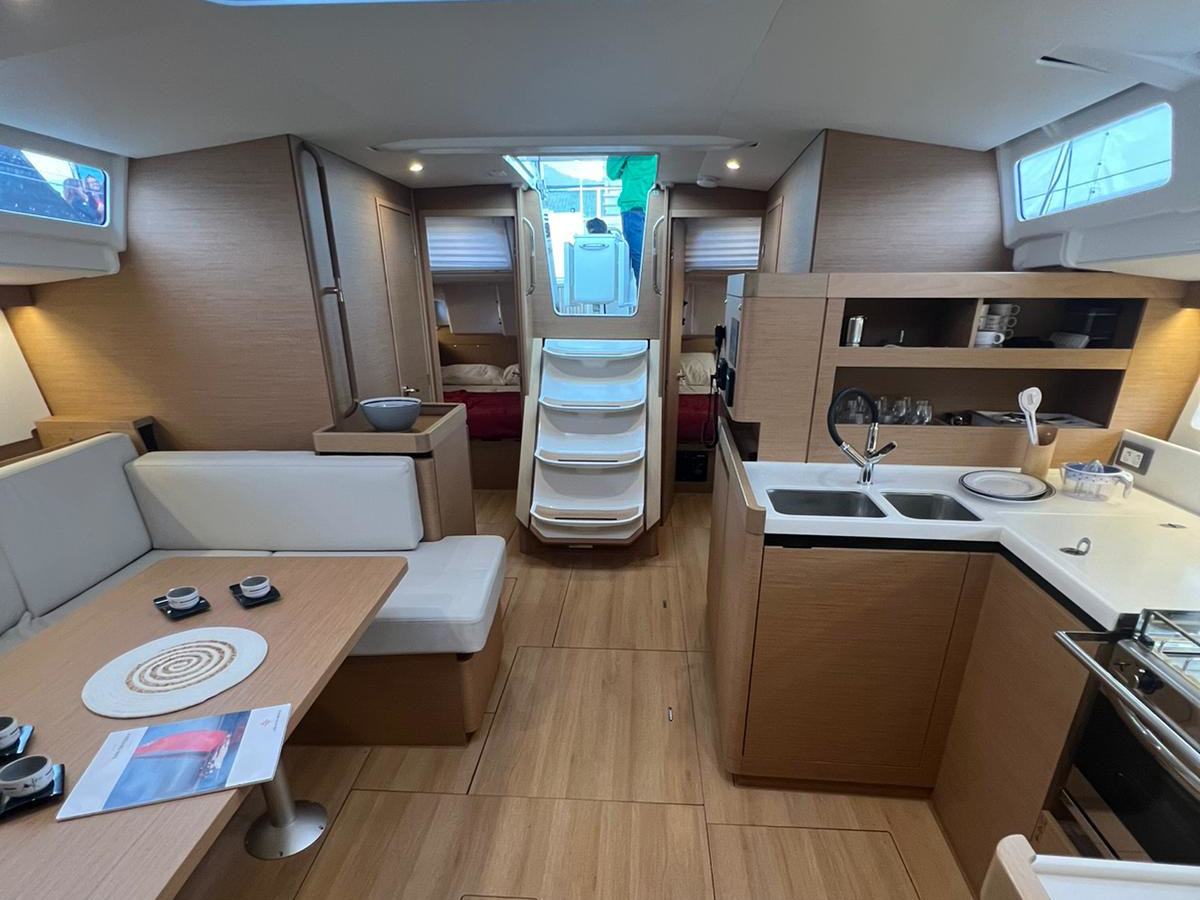 Sun Odyssey 490 — photo 21
