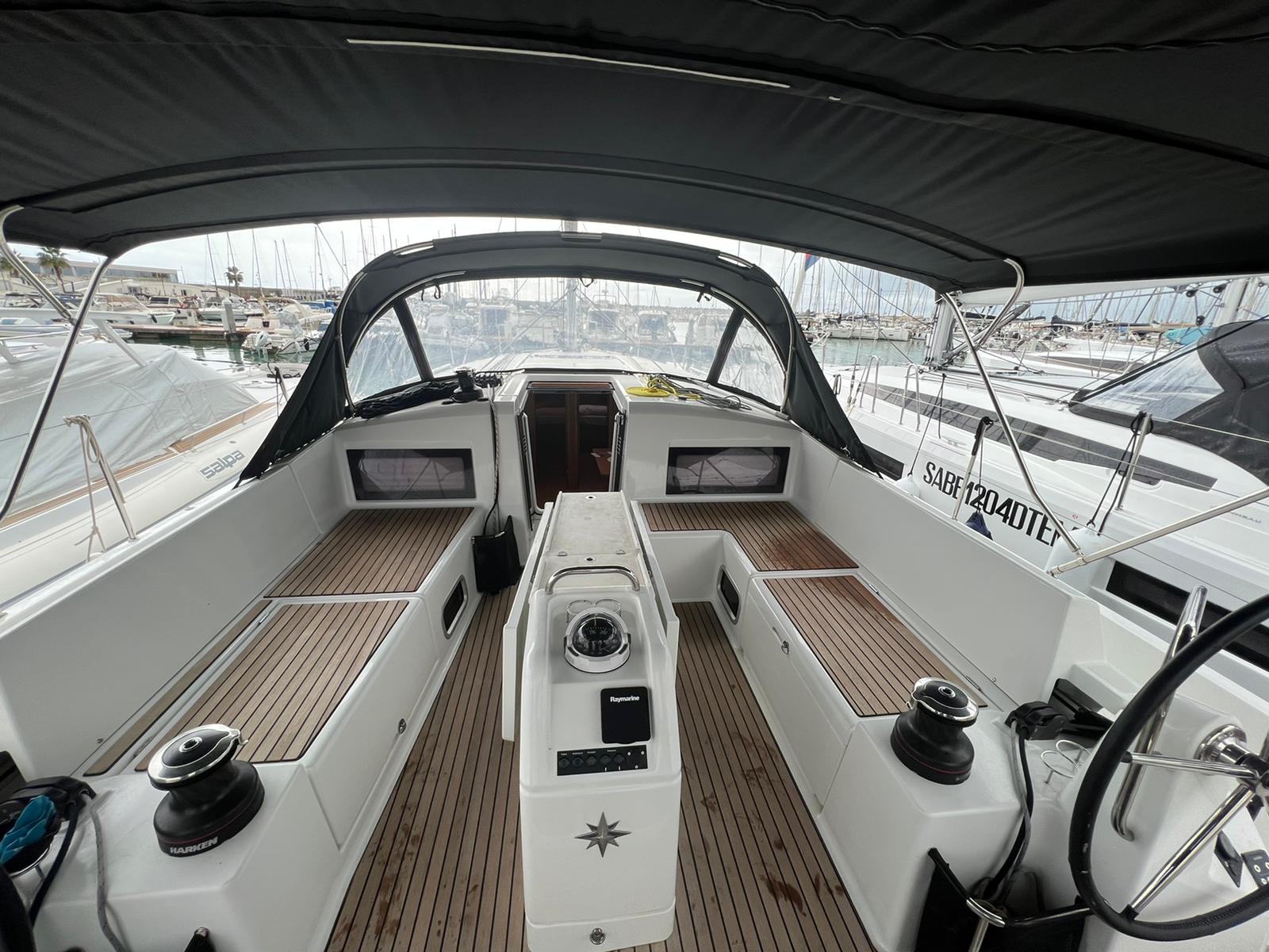 Sun Odyssey 490 — photo 3