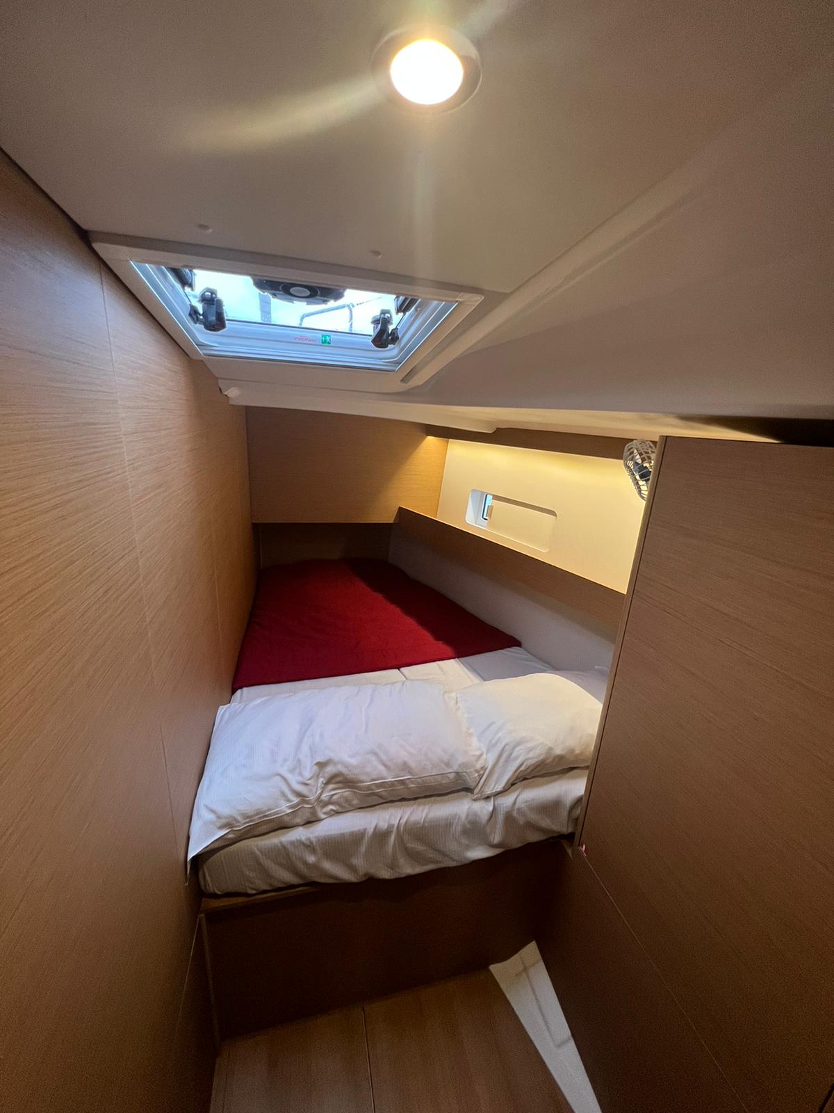 Sun Odyssey 490 — photo 11
