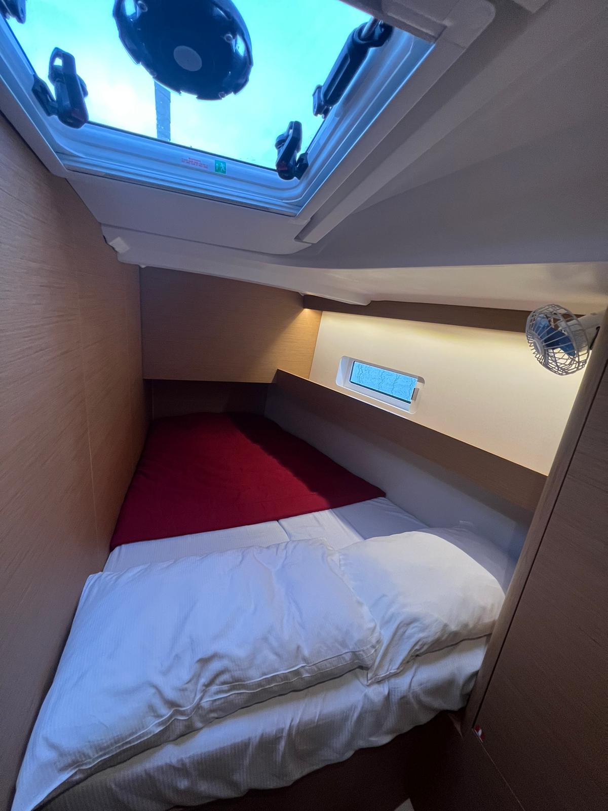 Sun Odyssey 490 — photo 15