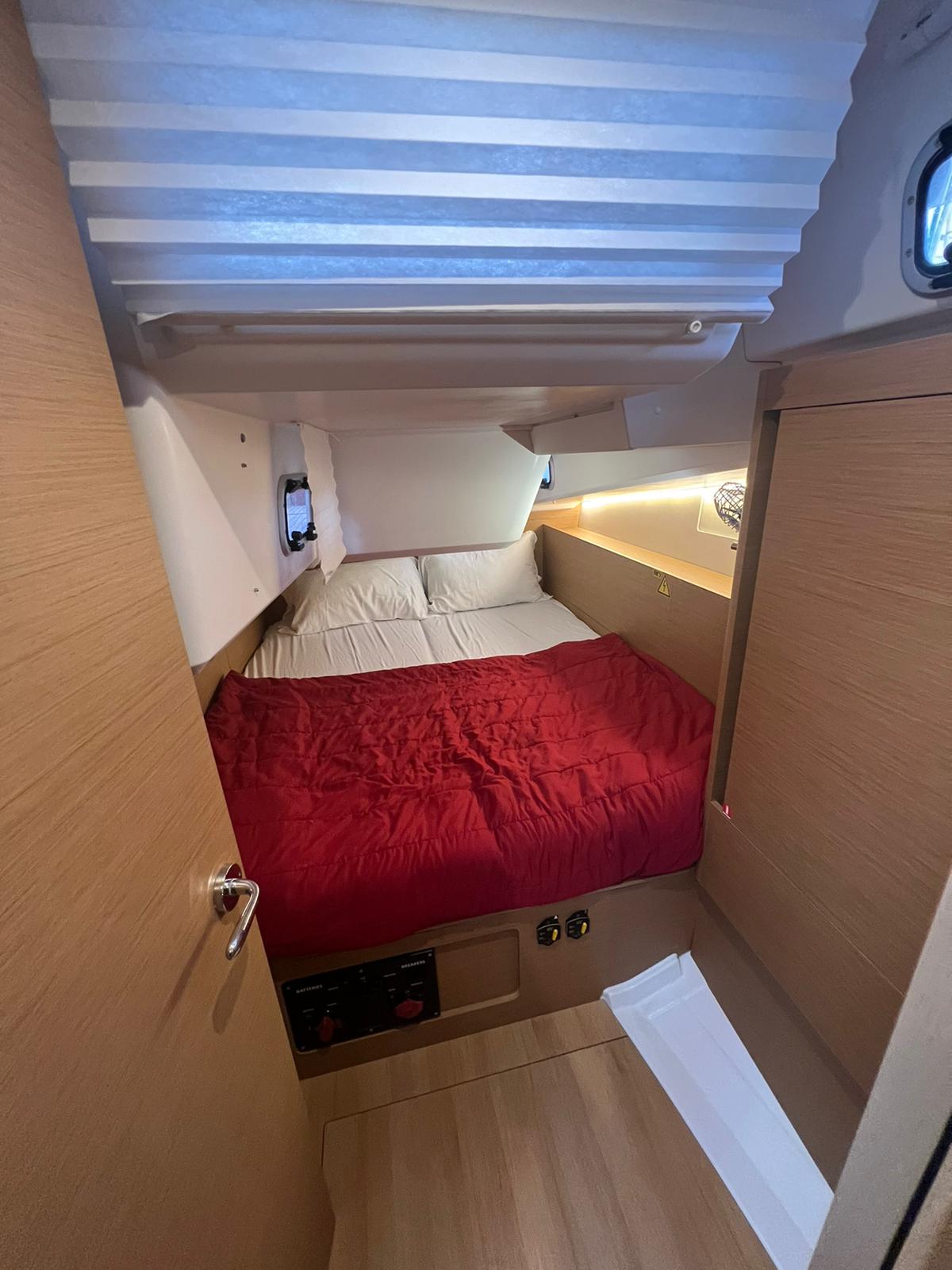 Sun Odyssey 490 — photo 12