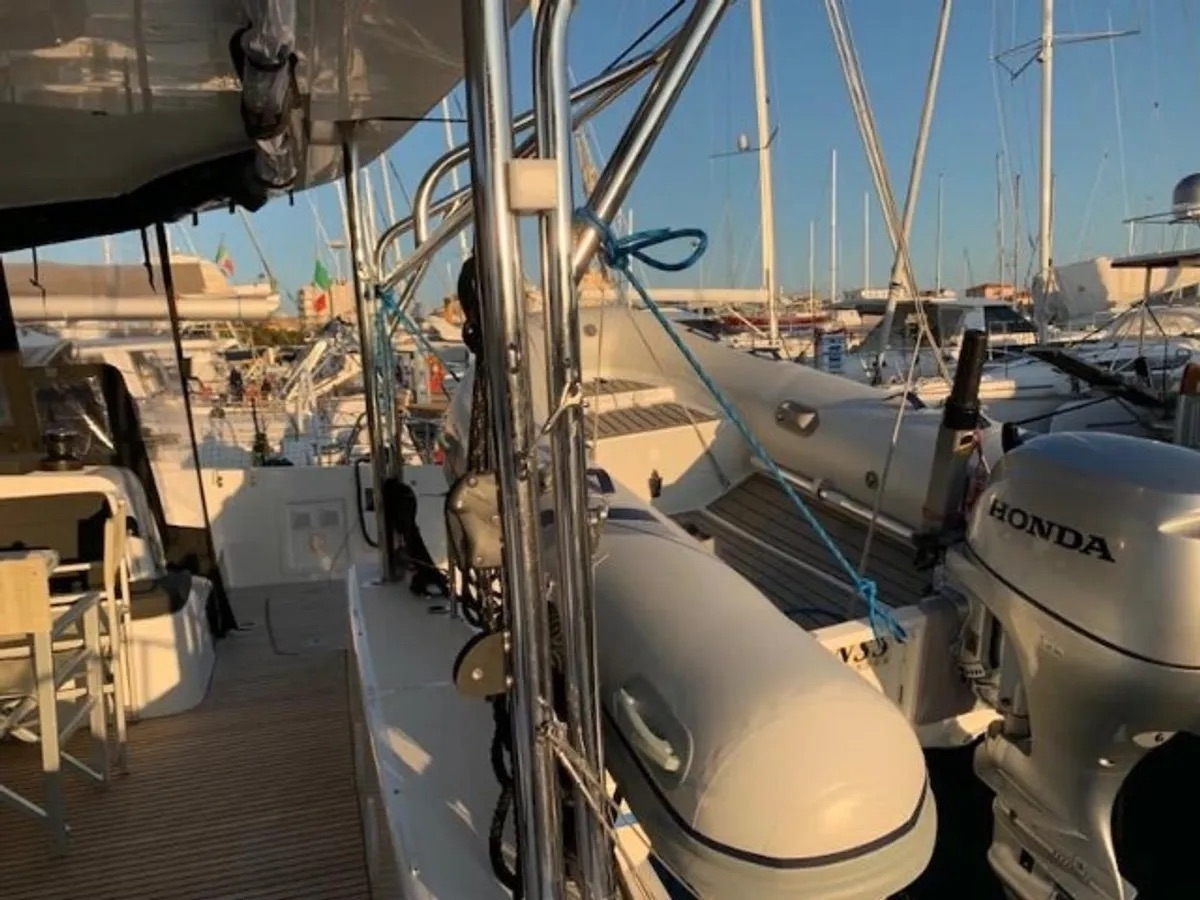 Lagoon 42 — photo 13