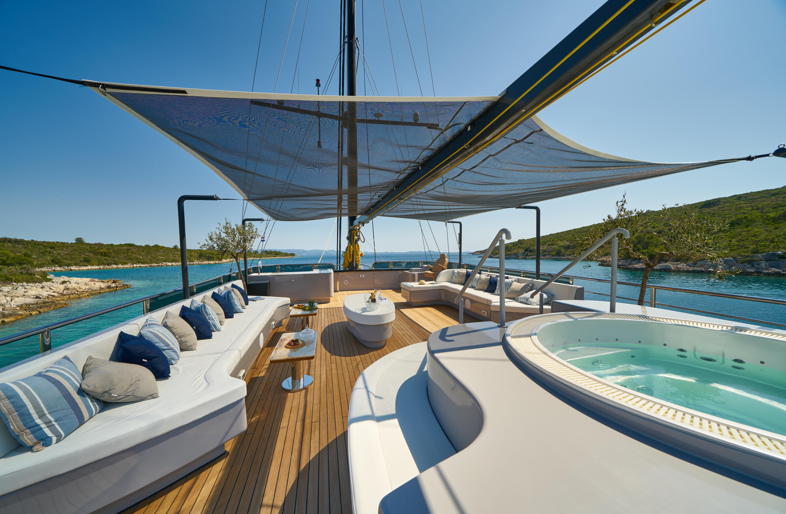 Luxury Sailing Yacht Rara Avis — photo 82