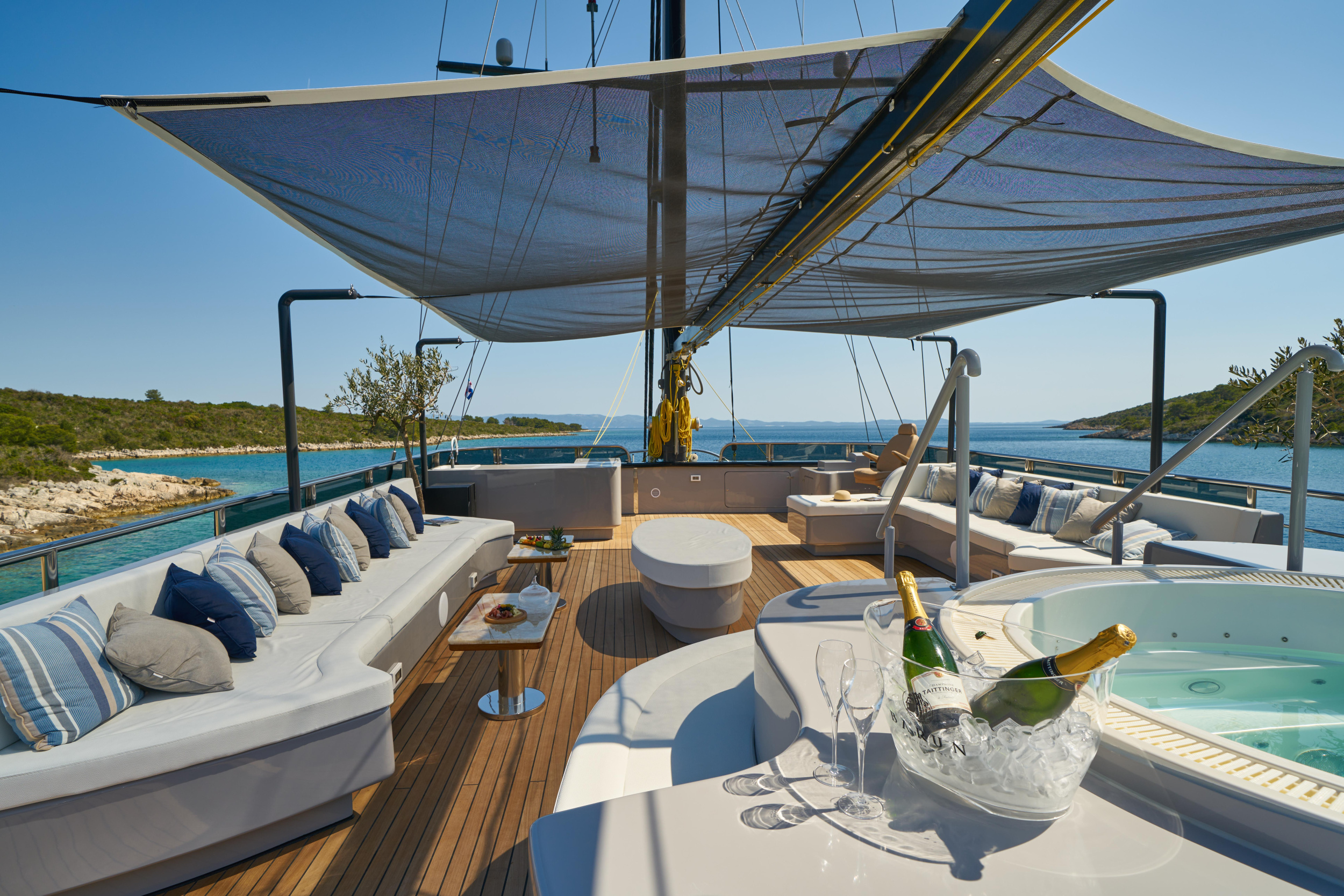 Luxury Sailing Yacht Rara Avis — photo 54