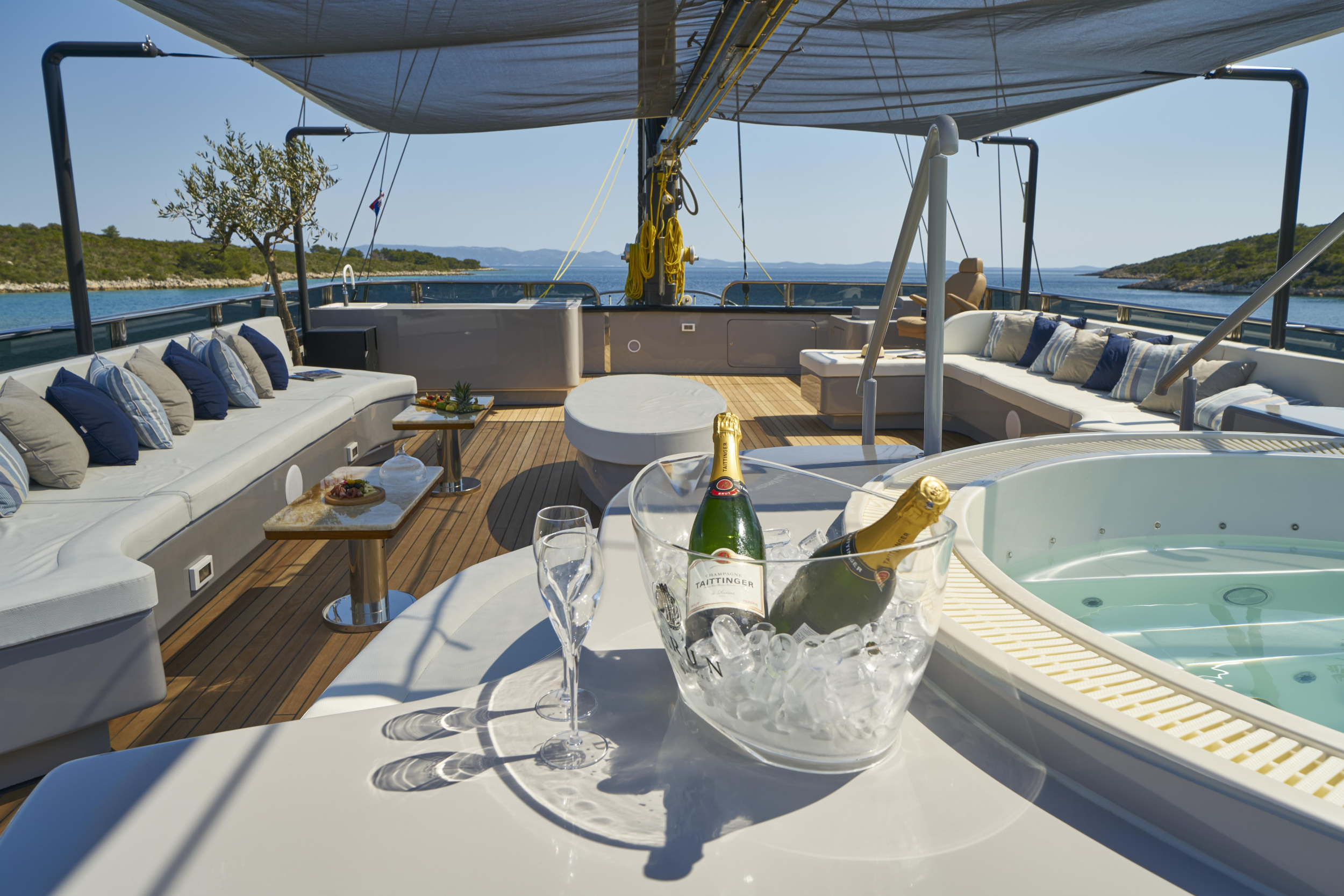 Luxury Sailing Yacht Rara Avis — photo 98