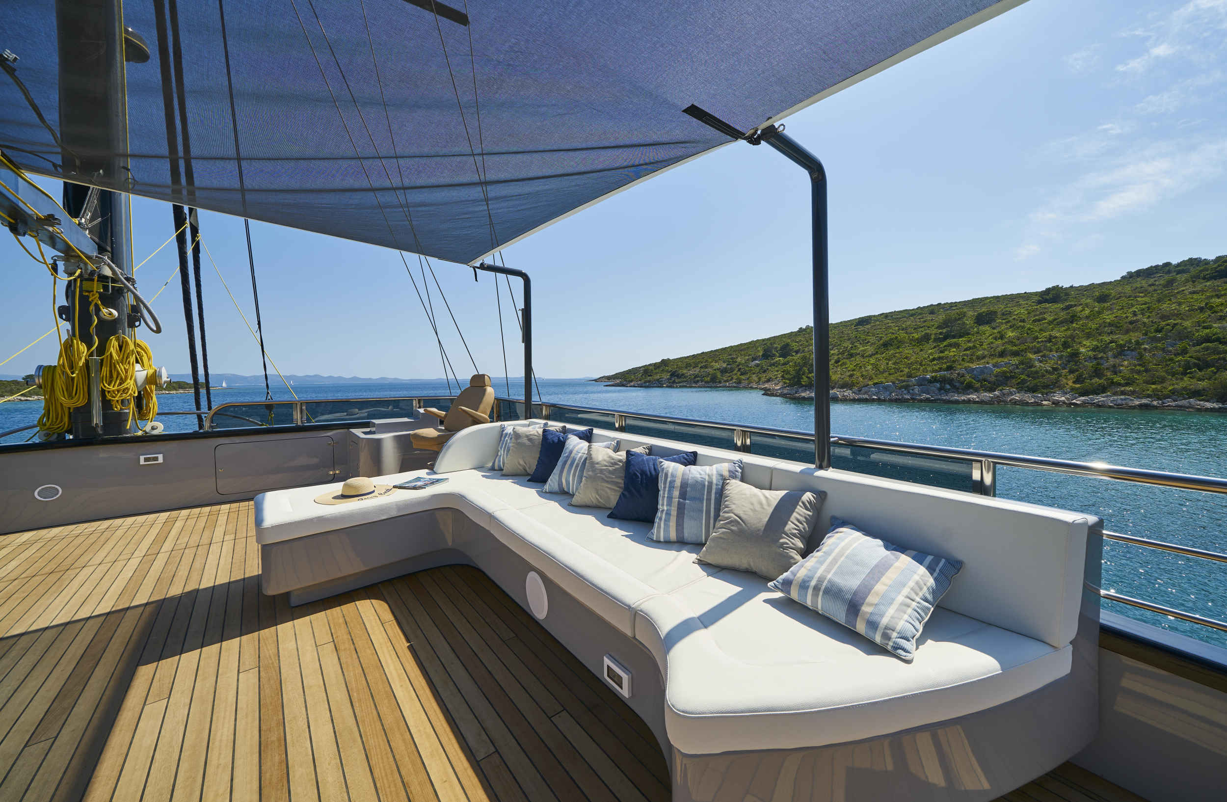 Luxury Sailing Yacht Rara Avis — photo 2
