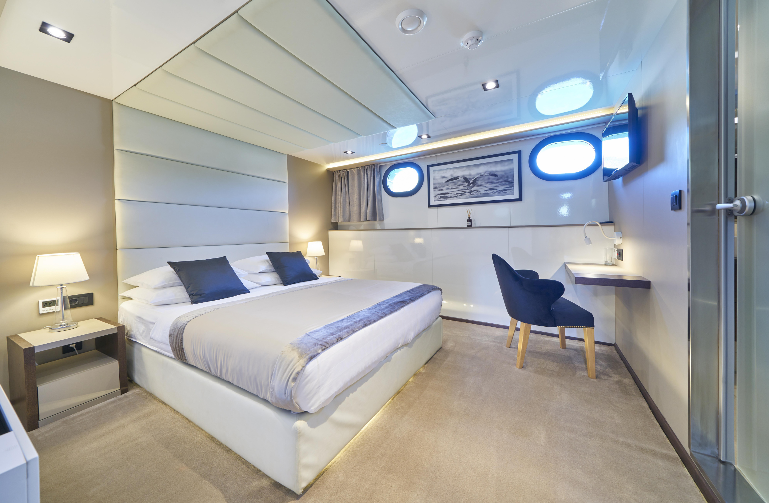Luxury Sailing Yacht Rara Avis — photo 50