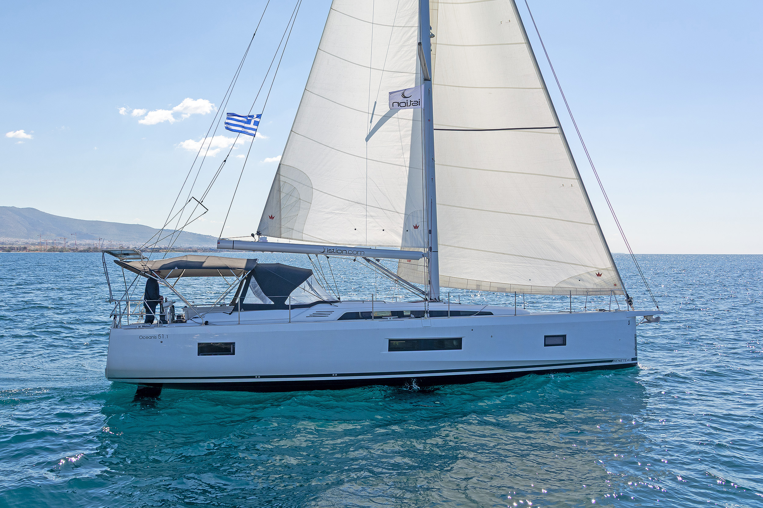 Oceanis 51.1 (5+1 cab) & GEN — photo 15
