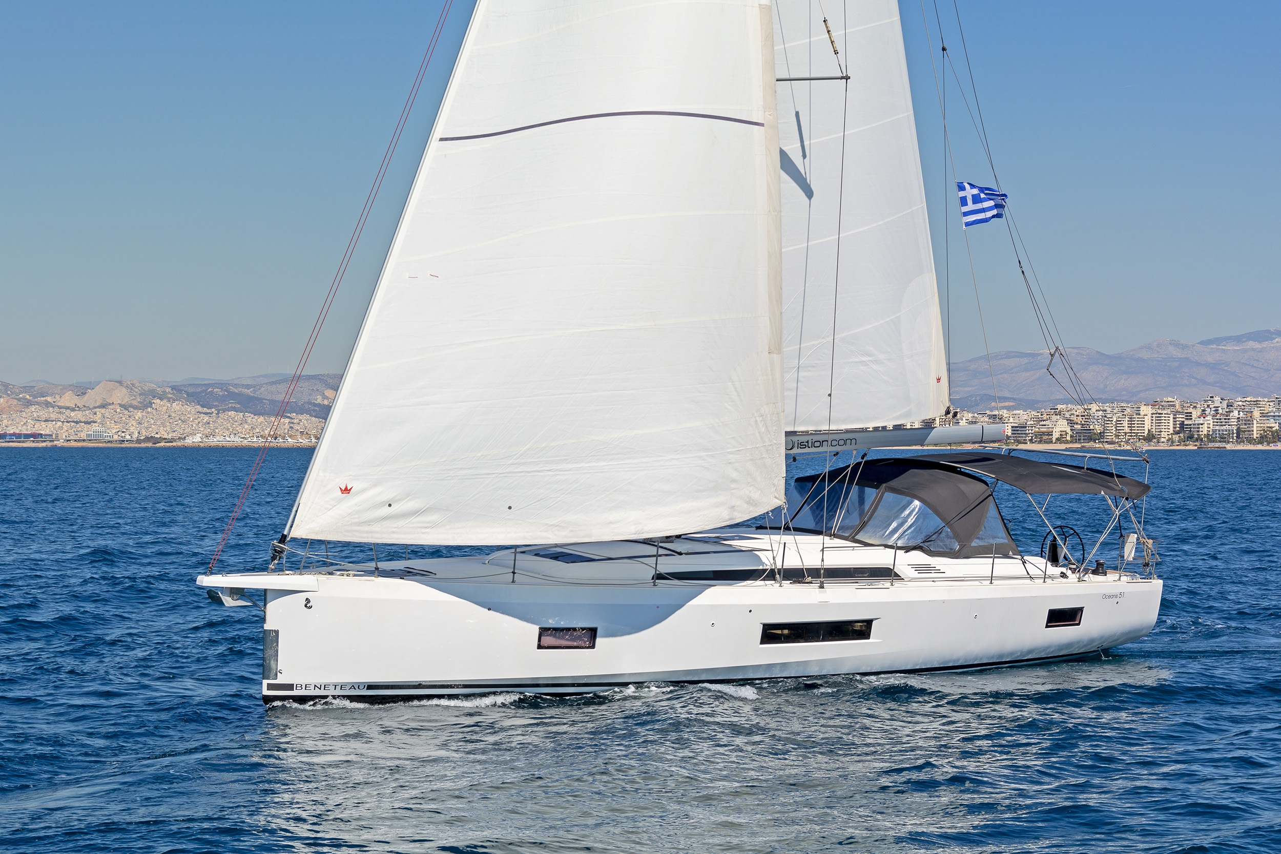 Oceanis 51.1 (5+1 cab) & GEN — photo 14