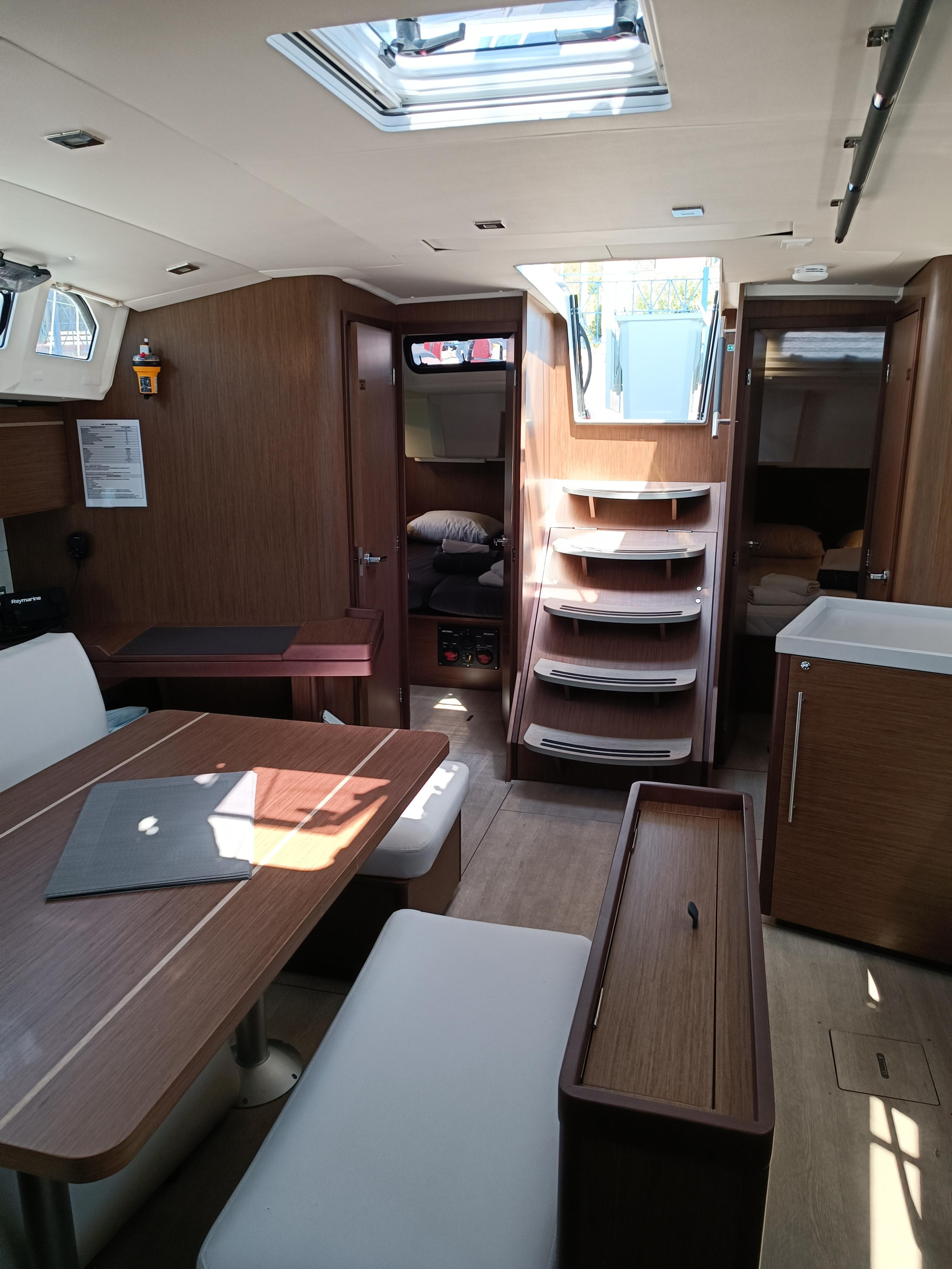 Oceanis 46.1 — photo 8