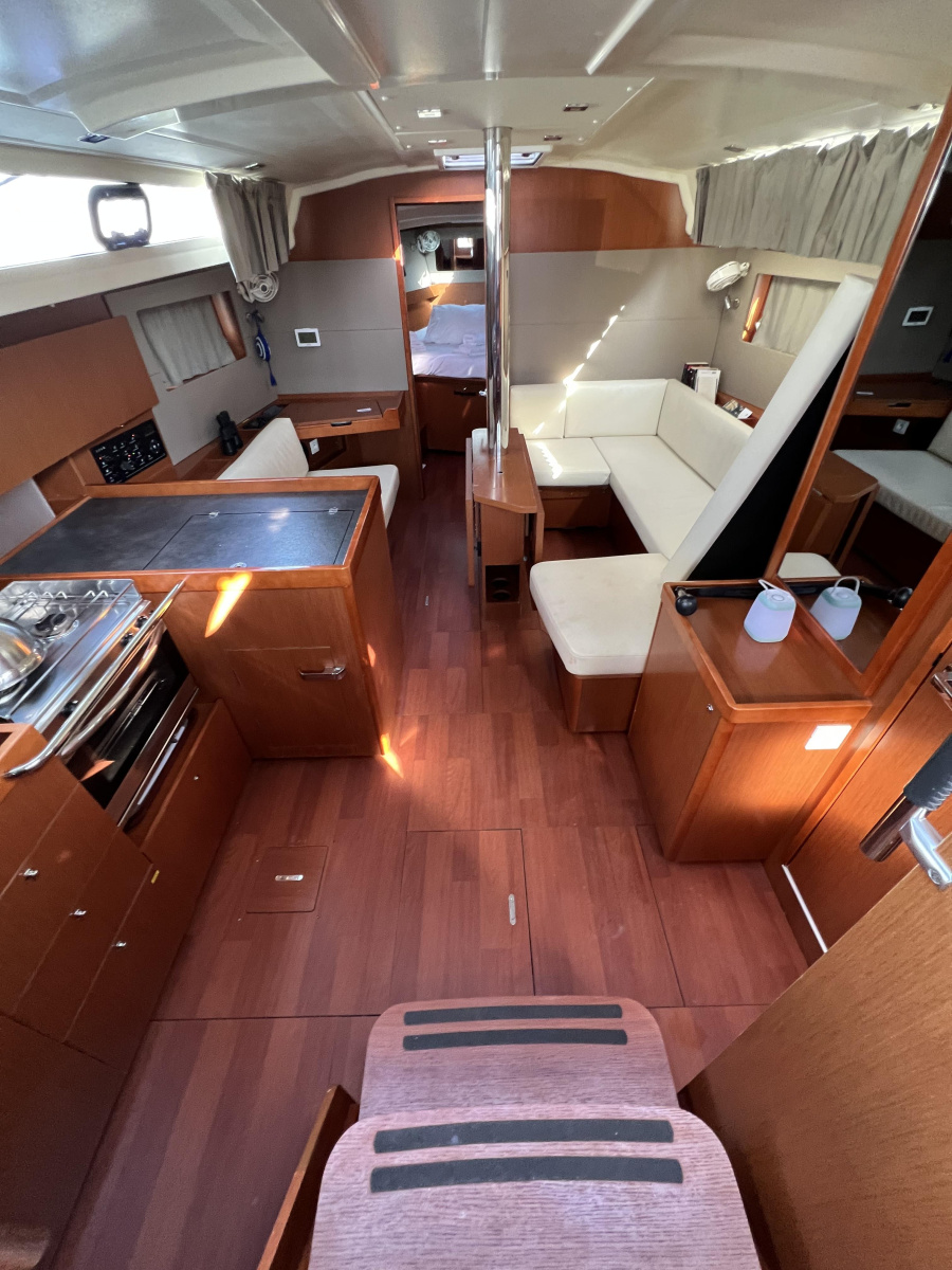 Oceanis 41.1 — photo 9