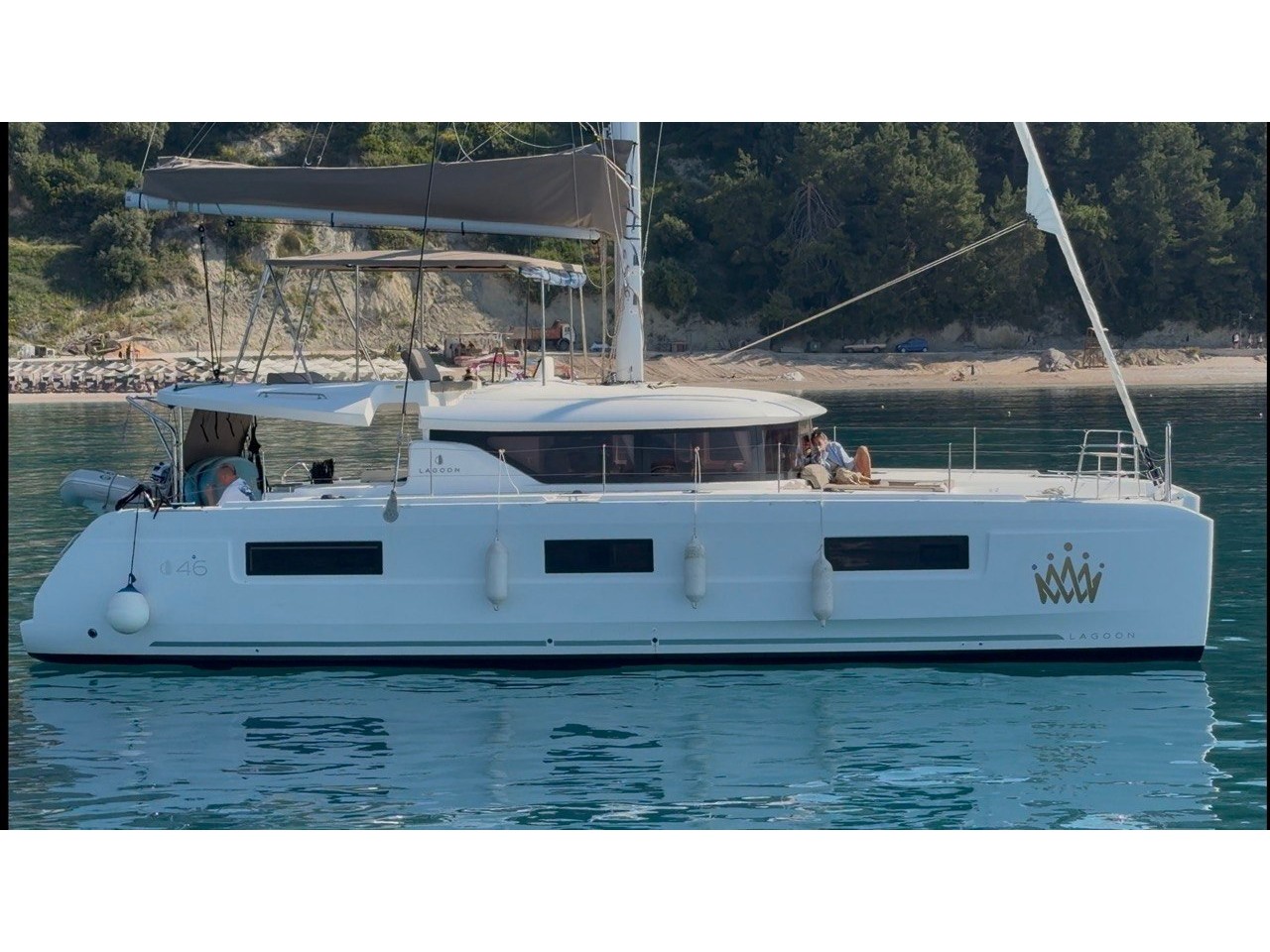 Lagoon 46 AC&GEN/ WM/ CAM/ WI-FI 2025 — photo 1
