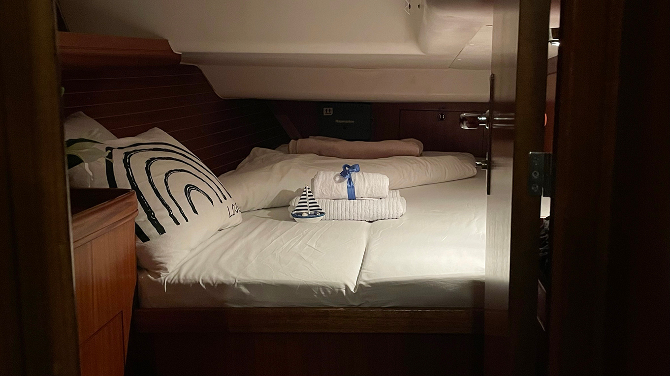 Elan 45 — photo 22