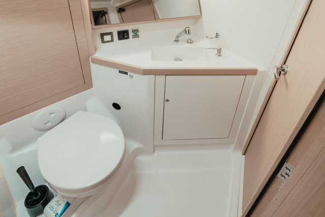 Oceanis 46.1 — photo 29