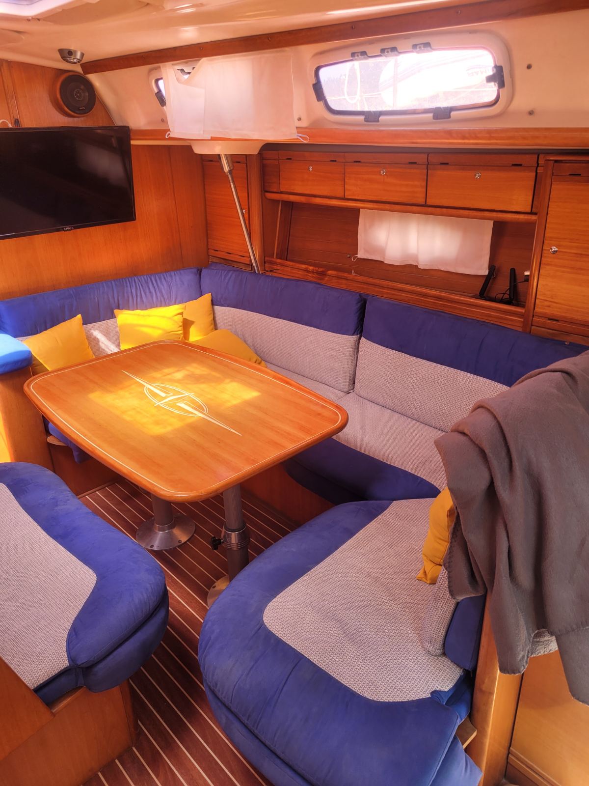 Bavaria 46 Cruiser — photo 9
