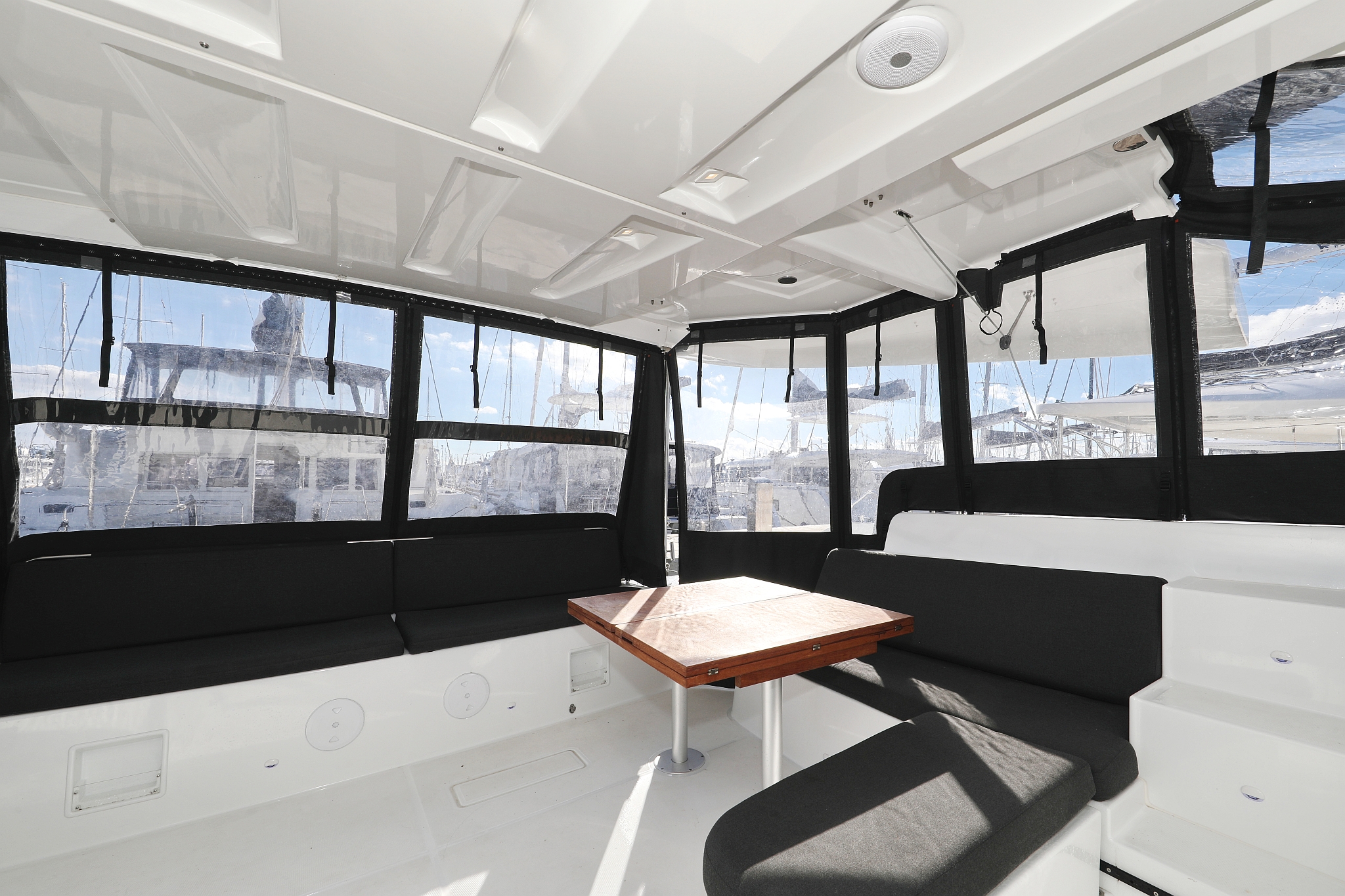 Lagoon 46 — photo 19