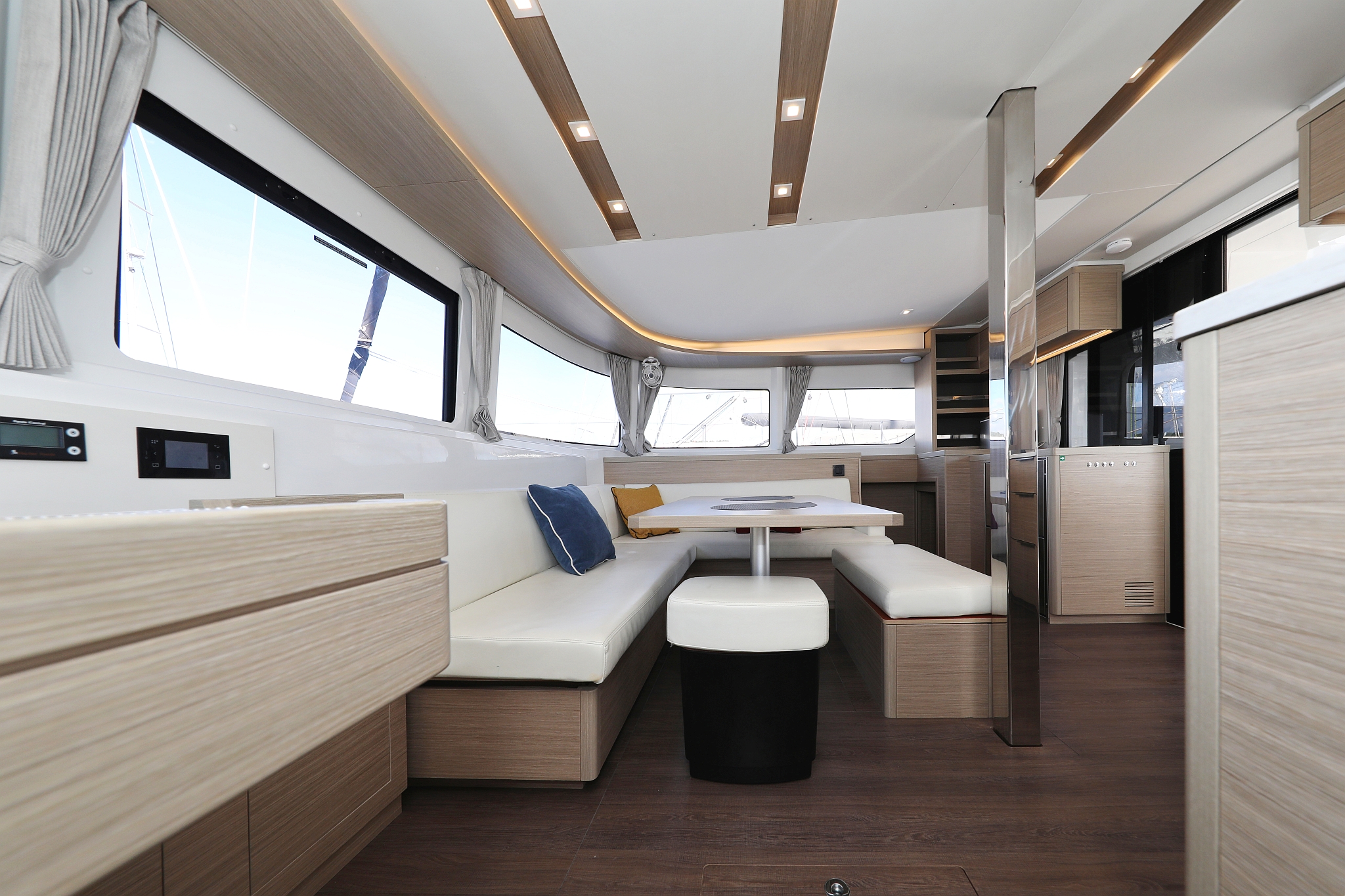 Lagoon 46 — photo 18