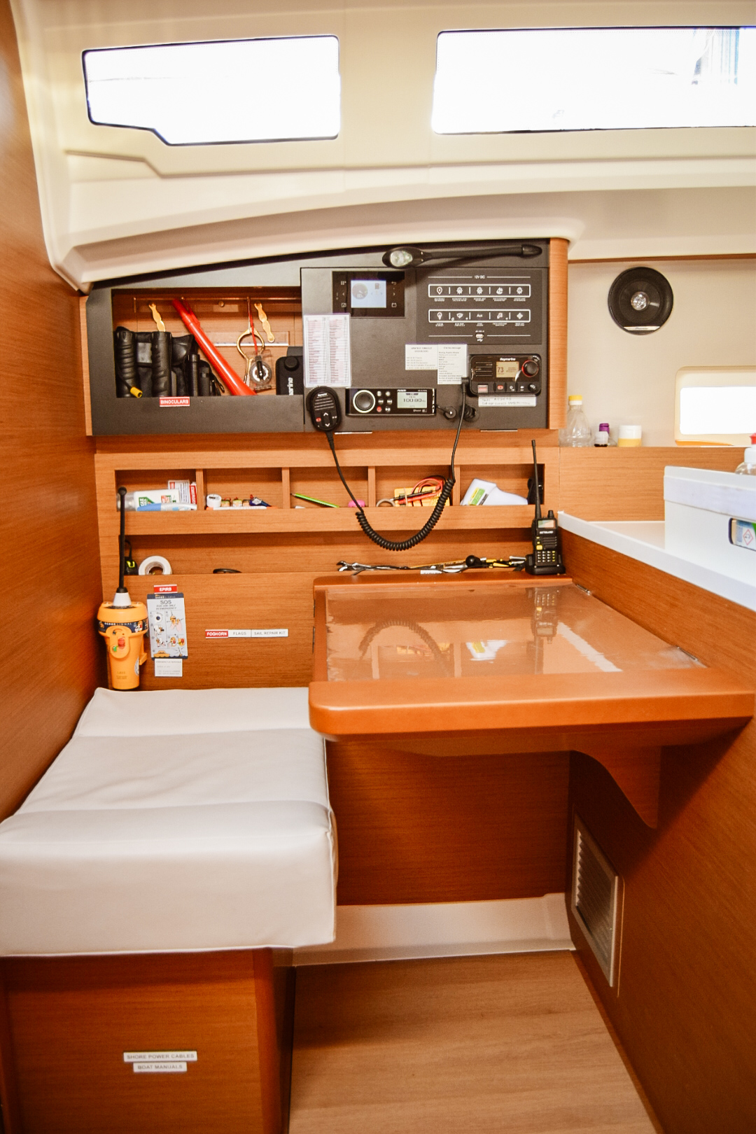 Sun Odyssey 410 — photo 14