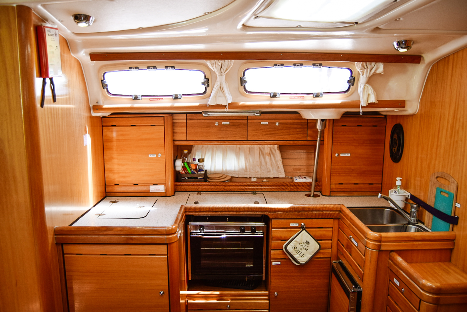 Bavaria 46 — photo 13