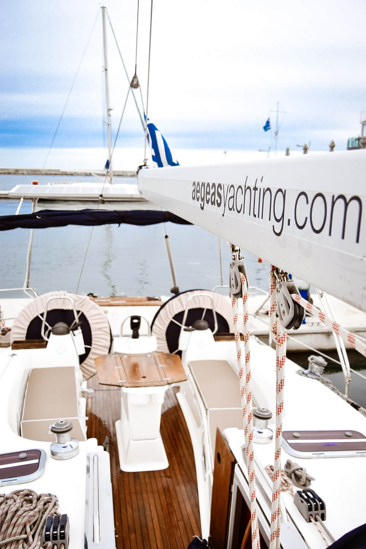 Bavaria 40 — photo 8