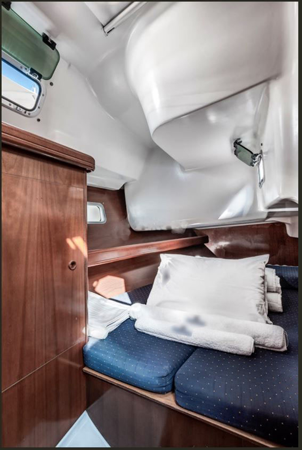 Oceanis Clipper 361 — photo 7