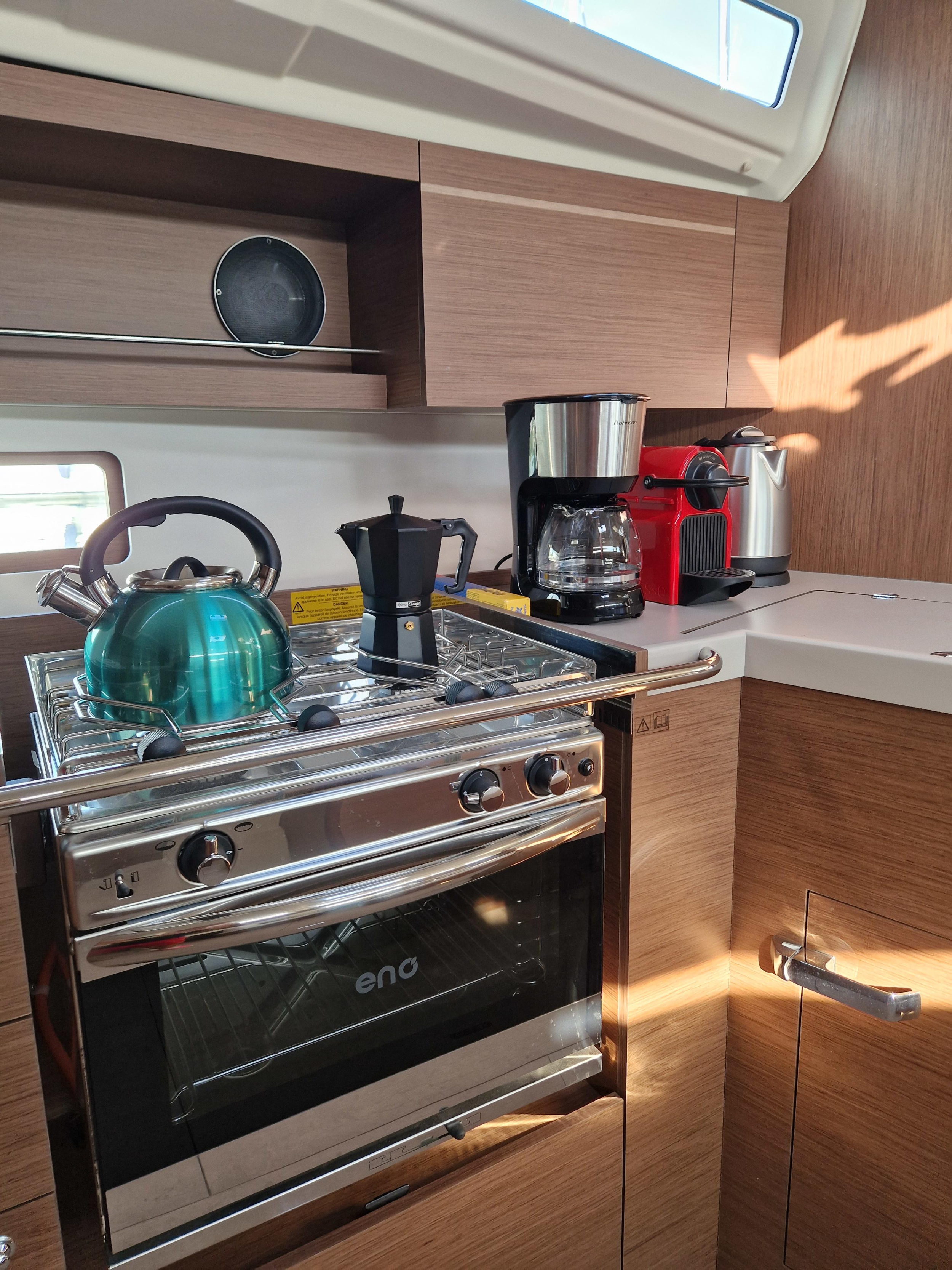 Oceanis 40.1 — photo 3