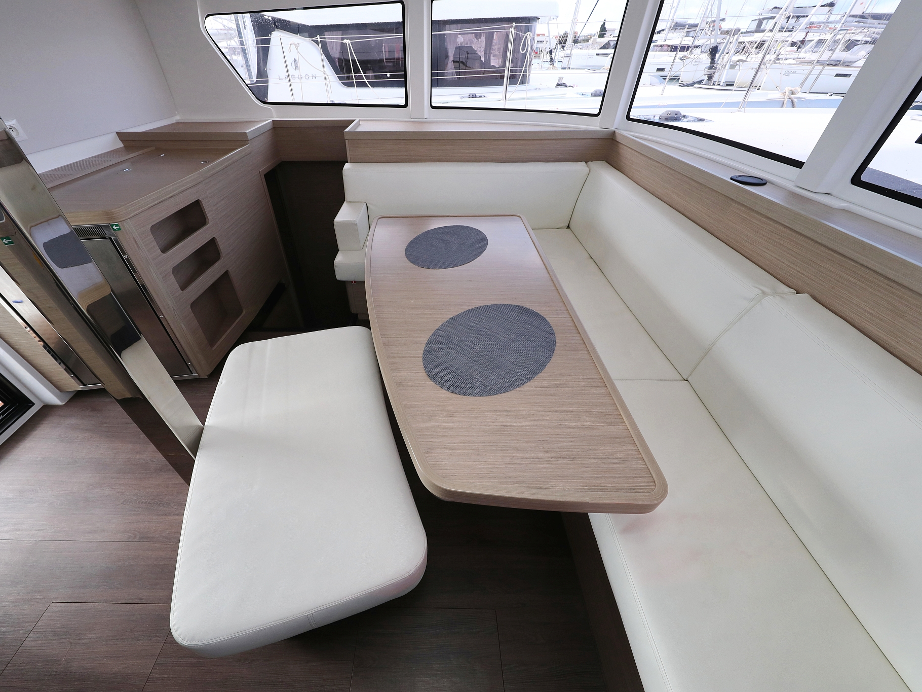 Lagoon 42 — photo 20