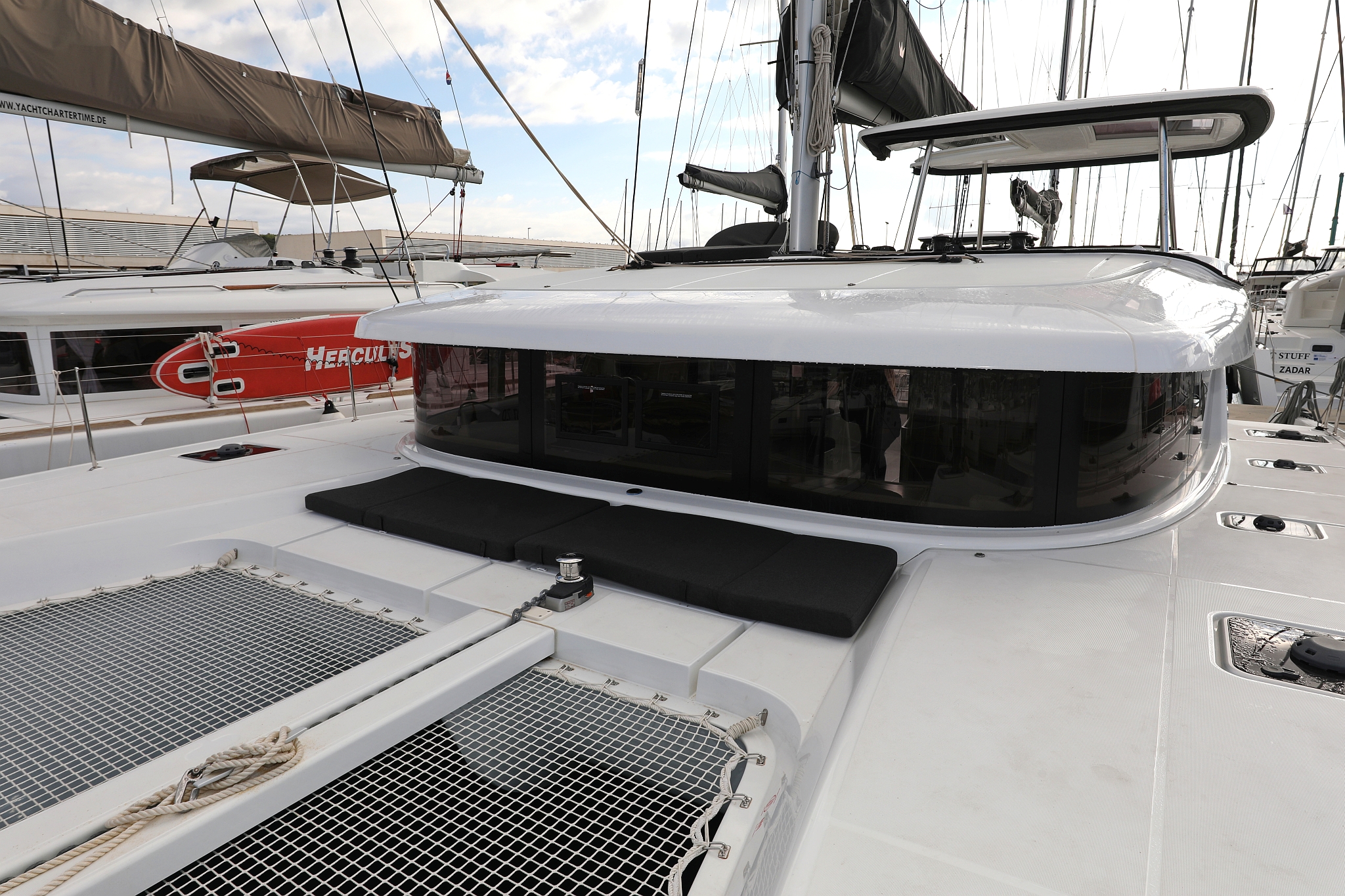 Lagoon 42 — photo 16