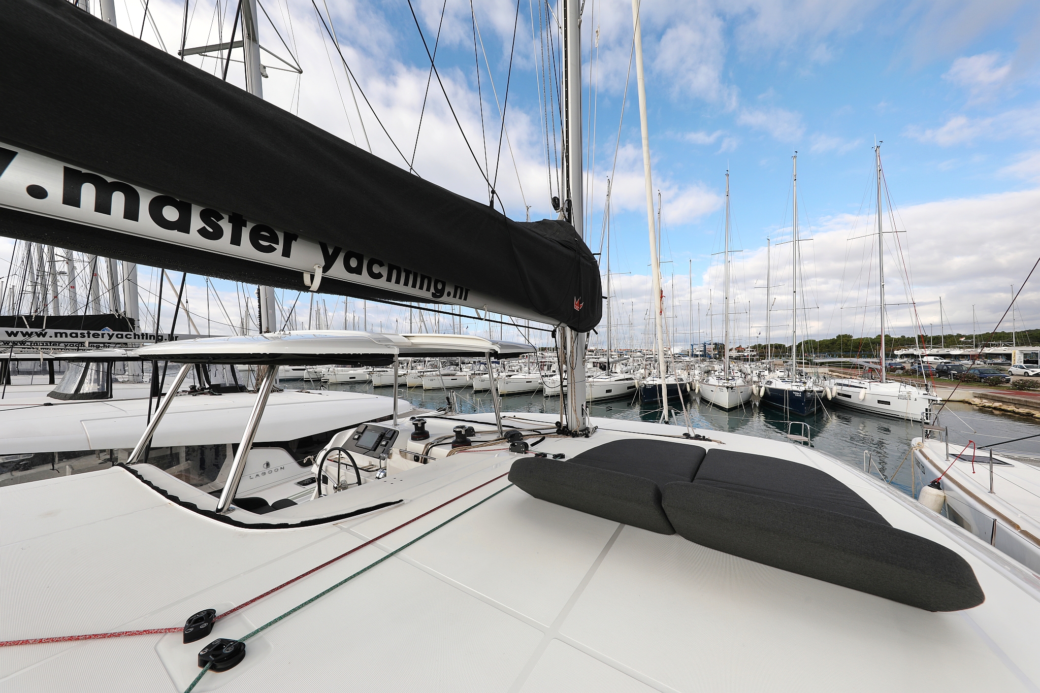 Lagoon 42 — photo 42