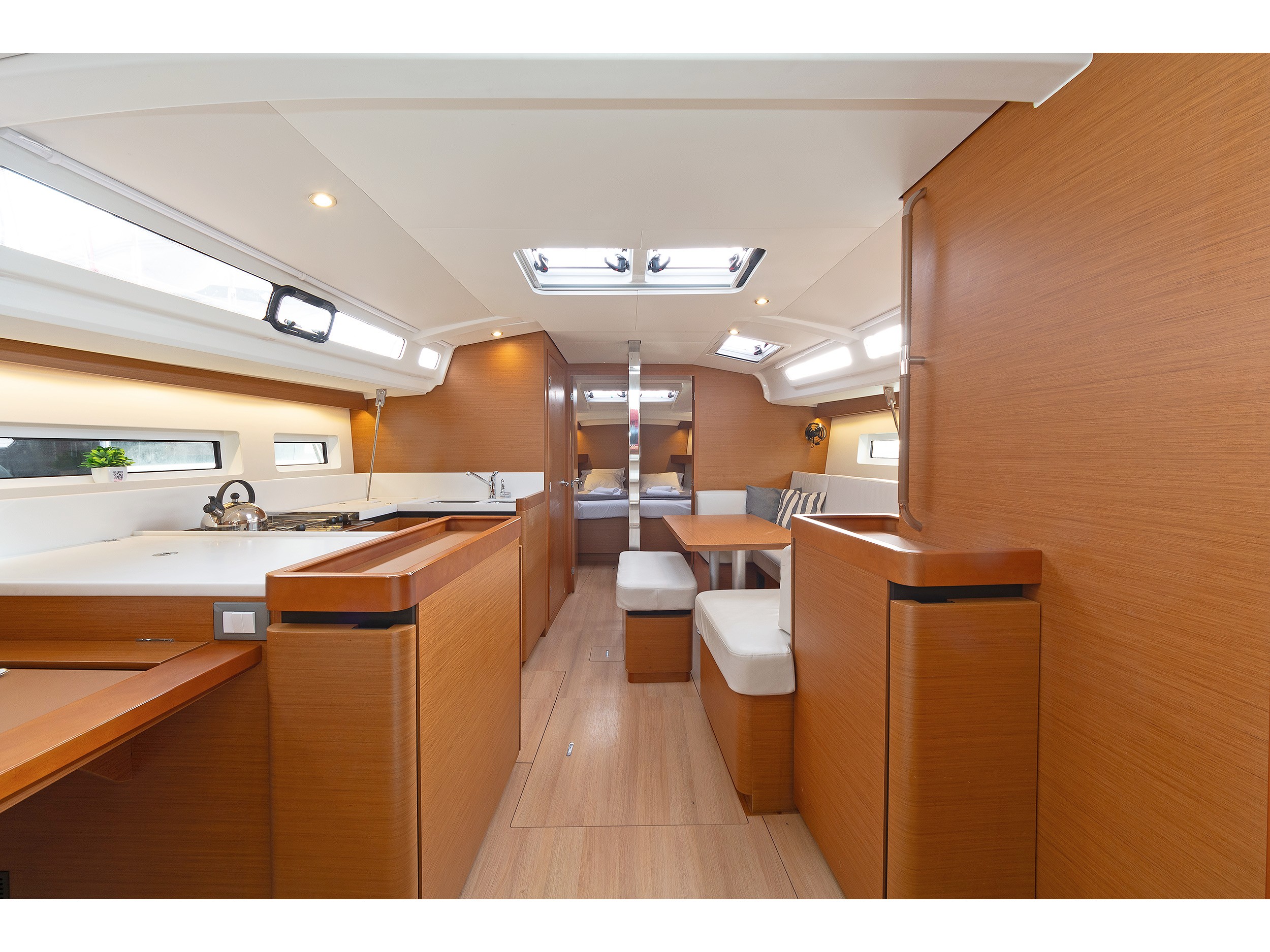 Sun Odyssey 440 — photo 10