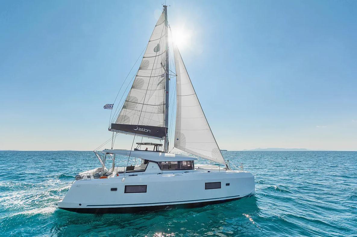 Lagoon 42 & GEN & WM — photo 19