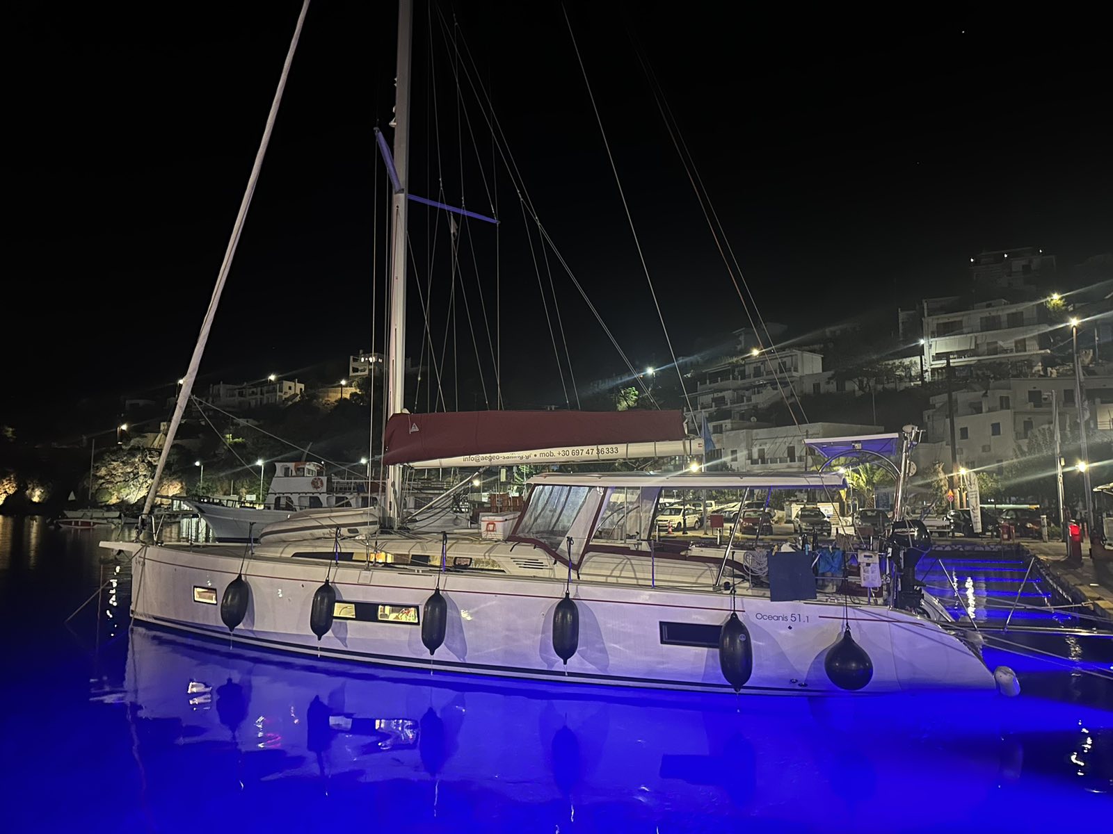 Oceanis 51.1 — photo 19