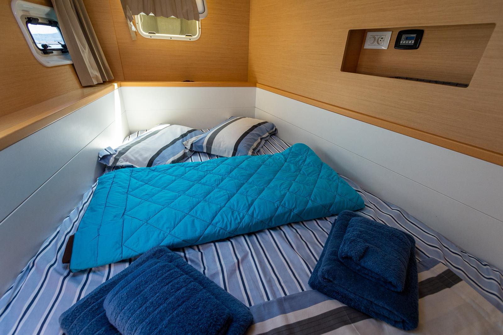 Lagoon 400 S2 — photo 24