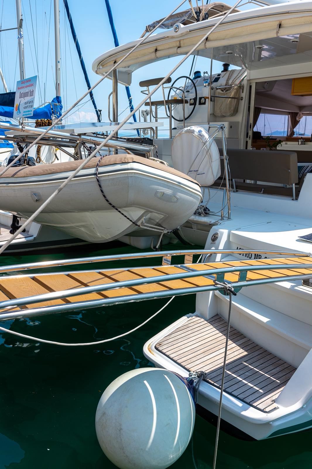 Lagoon 400 S2 — photo 41