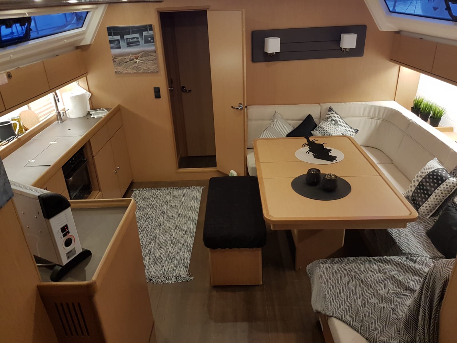 Bavaria 46 — photo 5