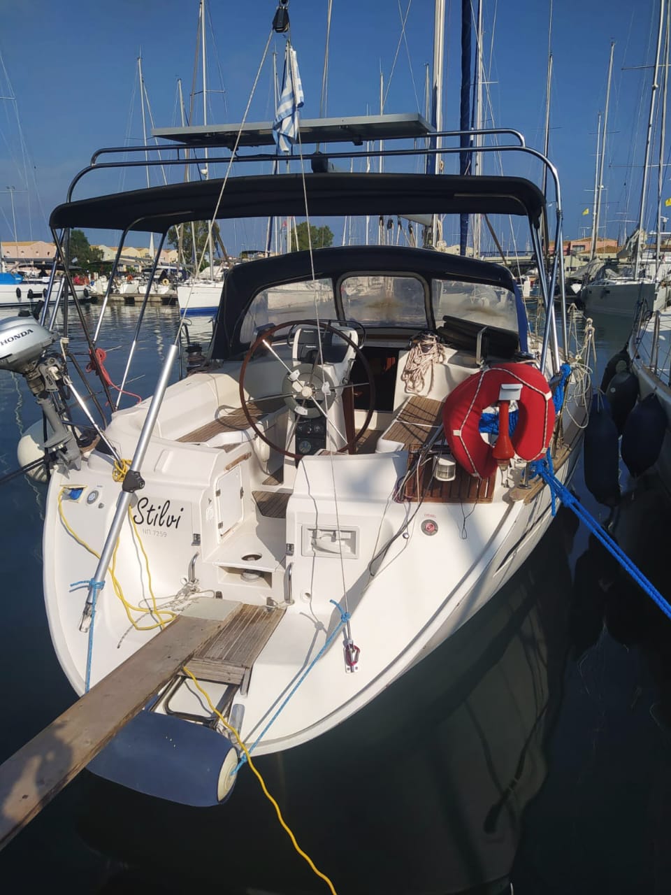 Bavaria 42 — photo 3