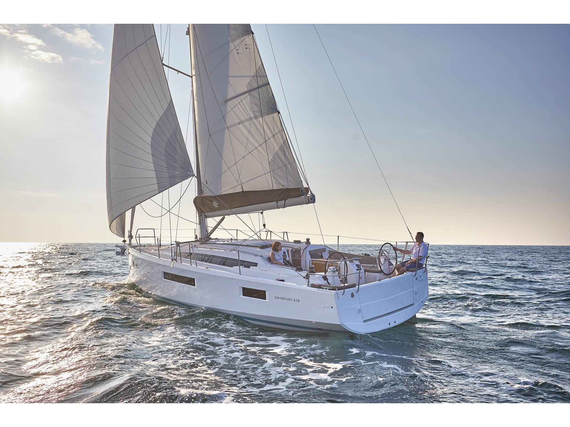 Sun Odyssey 410 — photo 1