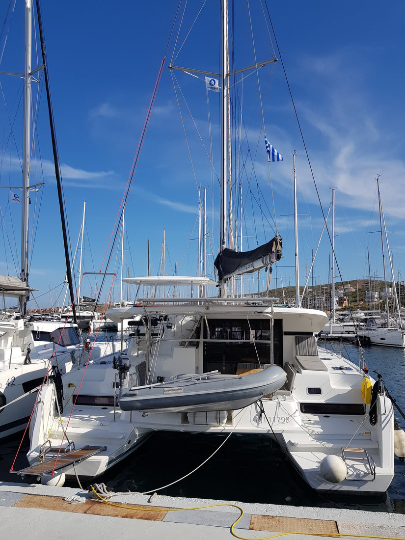 Lagoon 42 — photo 15