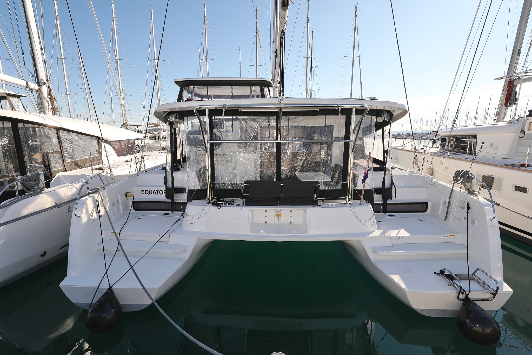 Lagoon 42 — photo 55