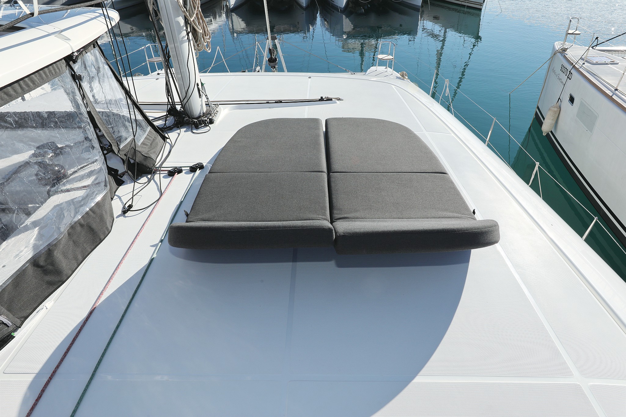 Lagoon 42 — photo 27
