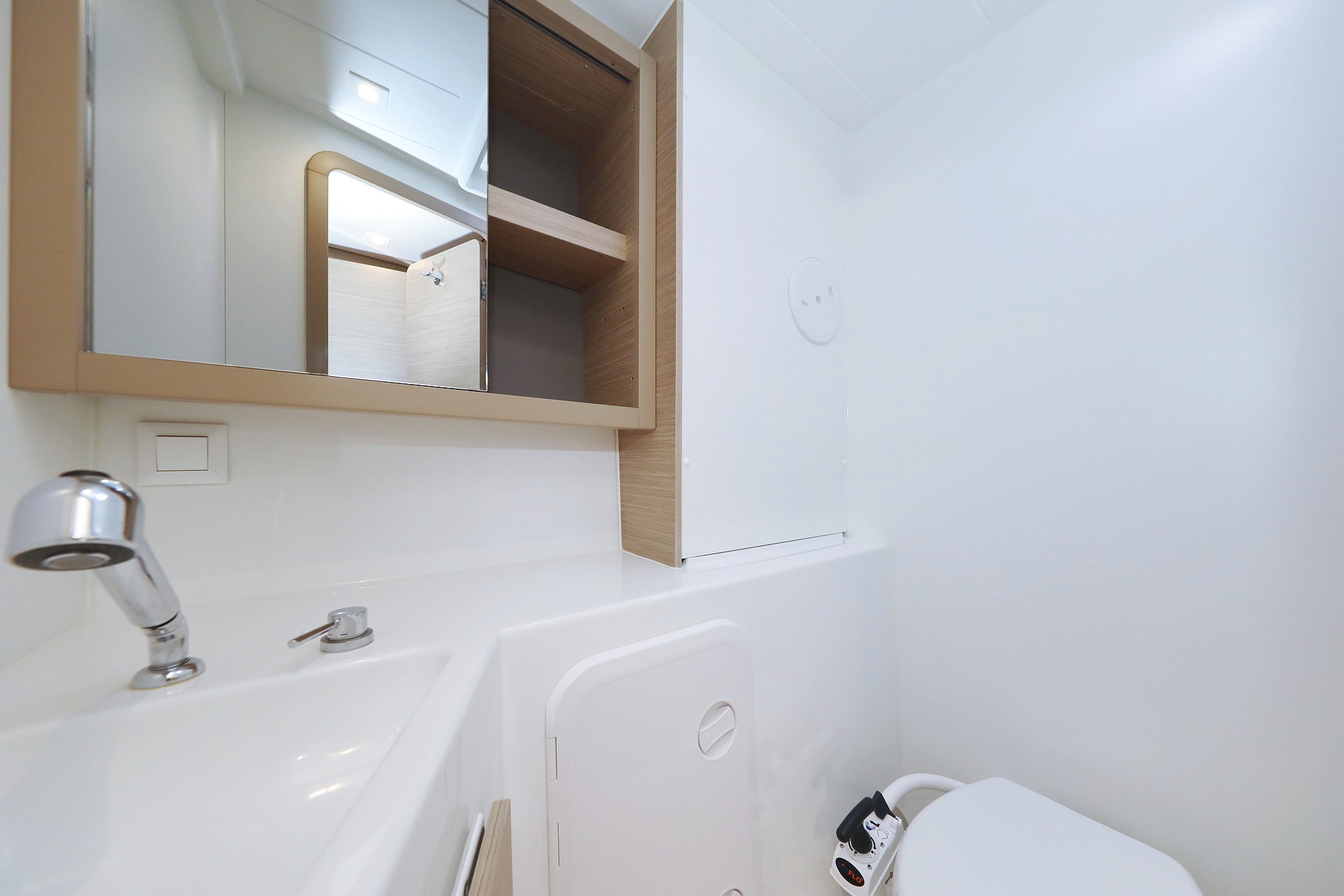 Lagoon 42 — photo 21