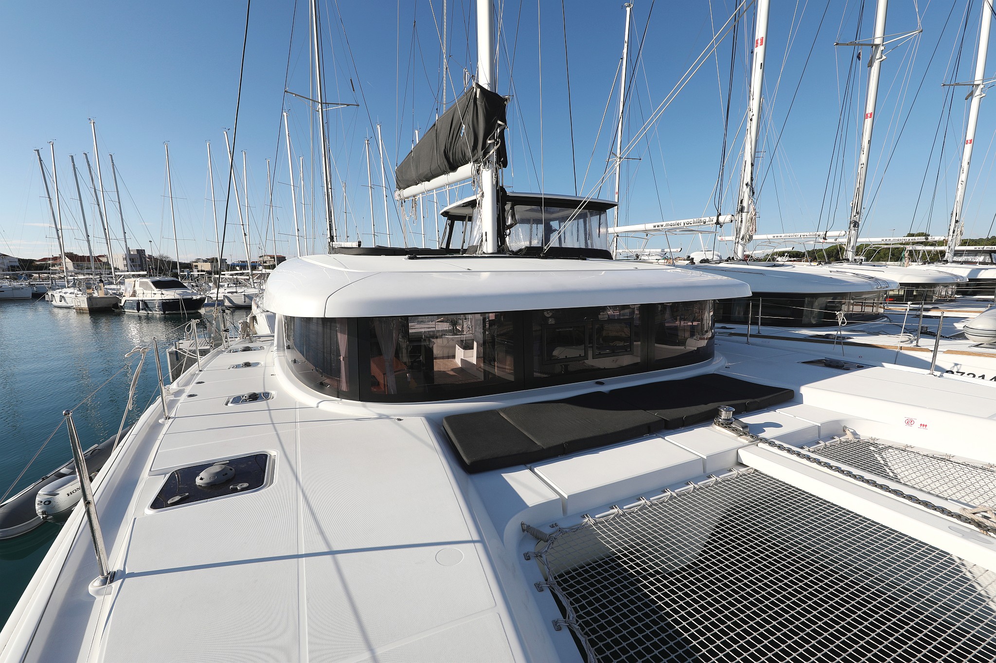 Lagoon 42 — photo 44