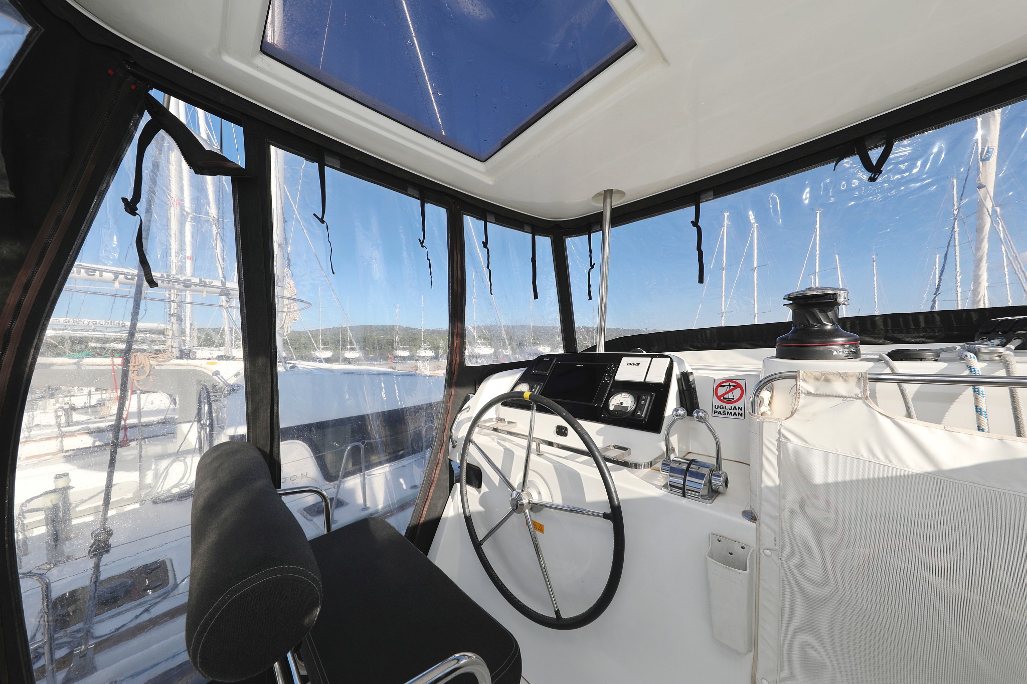 Lagoon 42 — photo 22