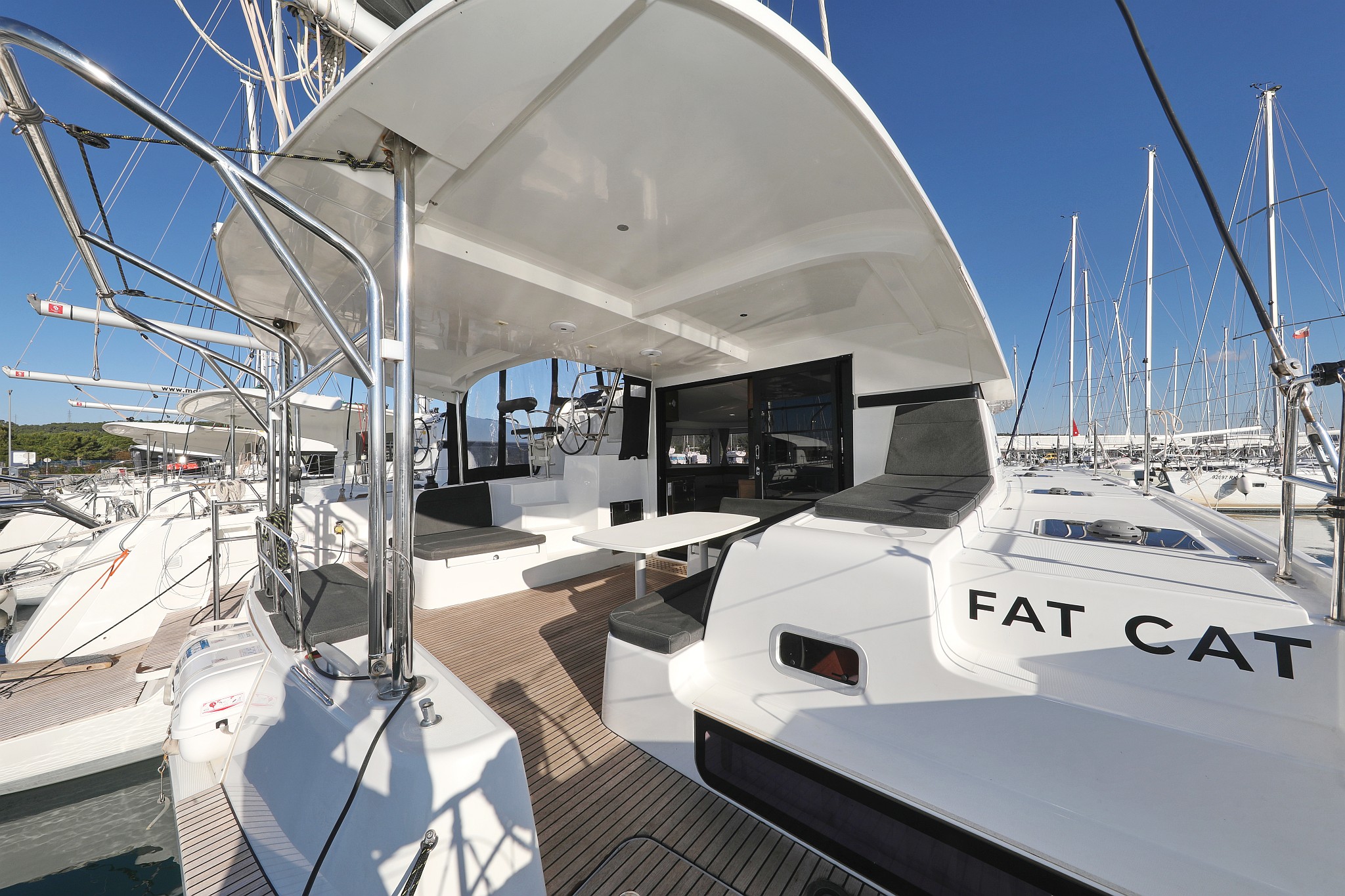 Lagoon 42 — photo 29