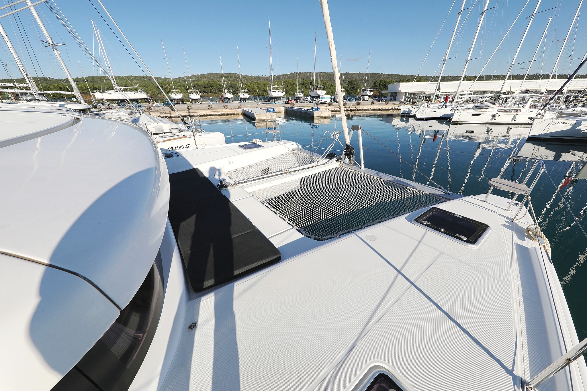 Lagoon 42 — photo 36