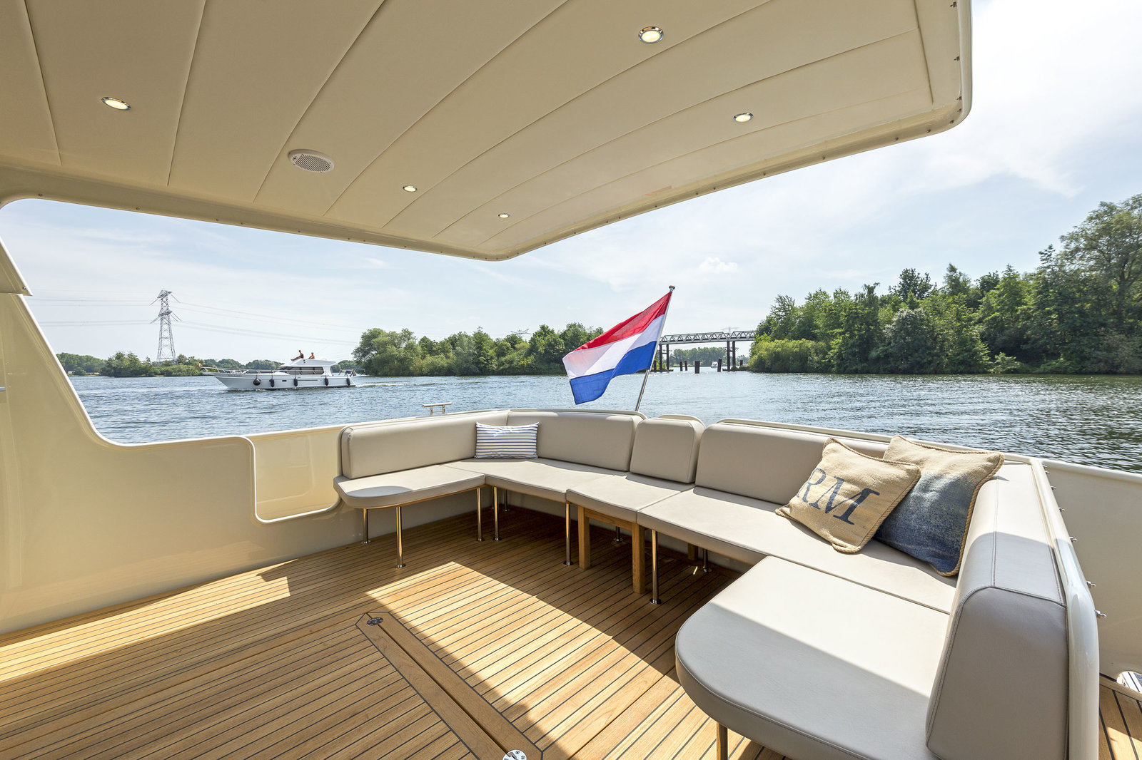 Linssen Grand Sturdy 40.0 Sedan — photo 19
